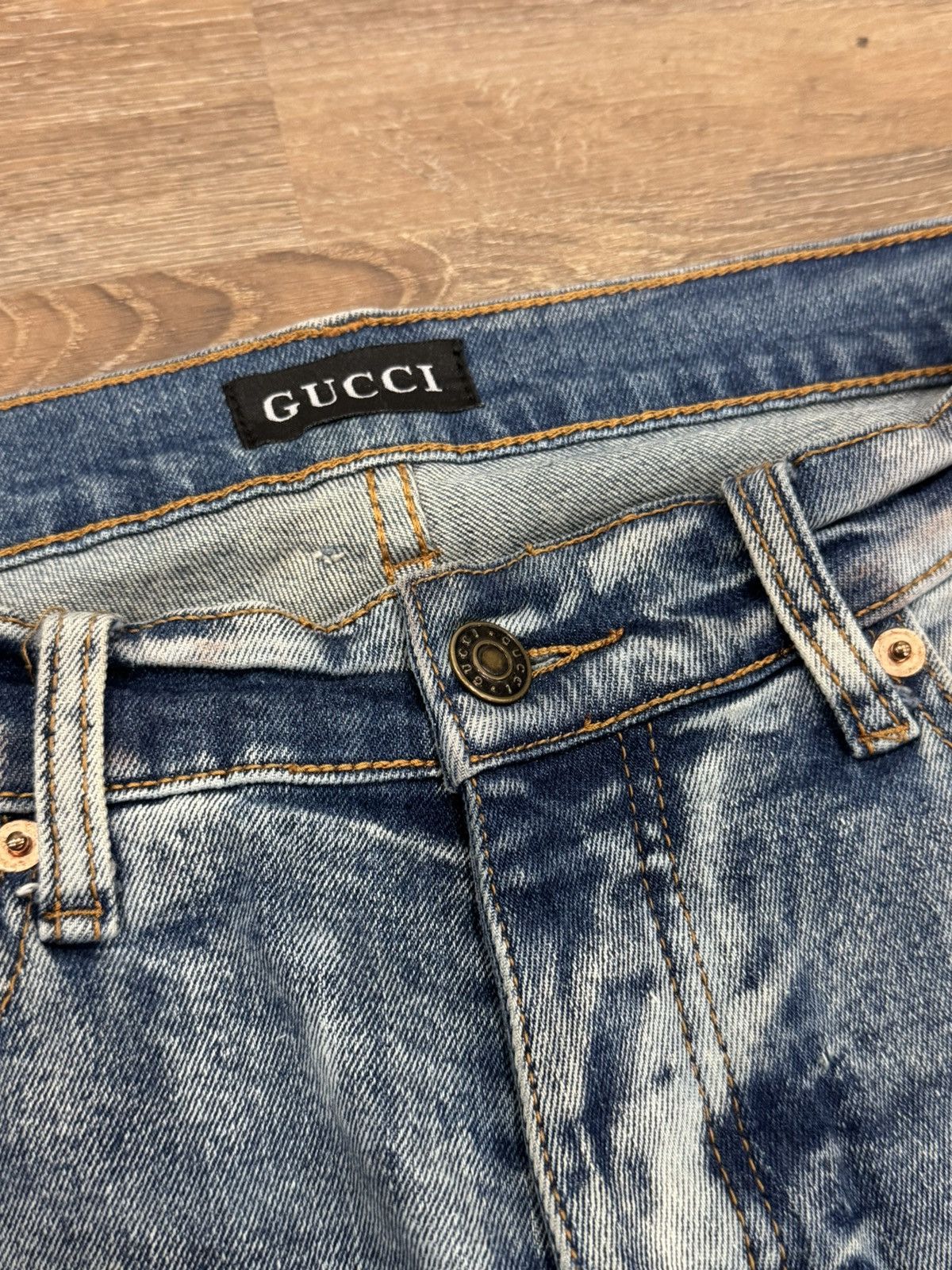 Gucci Gucci Light Wash Distressed Skinny Jeans Size US 30 / EU 46 - 7 Thumbnail