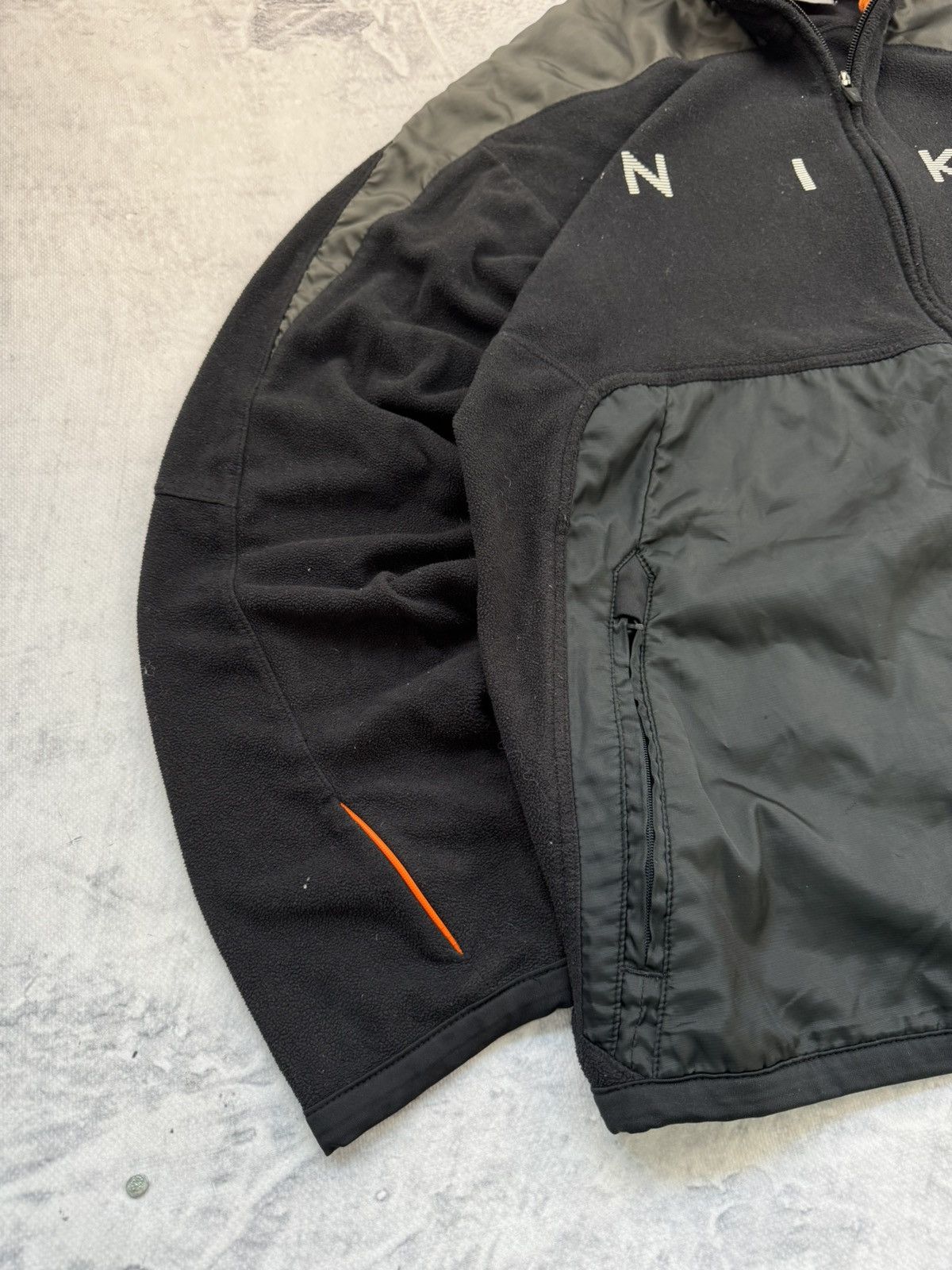 Nike × Vintage NIKE SHOX VINTAGE CENTER LOGO OVERSIZE BOXY HOODIE Size US L / EU 52-54 / 3 - 2 Thumbnail