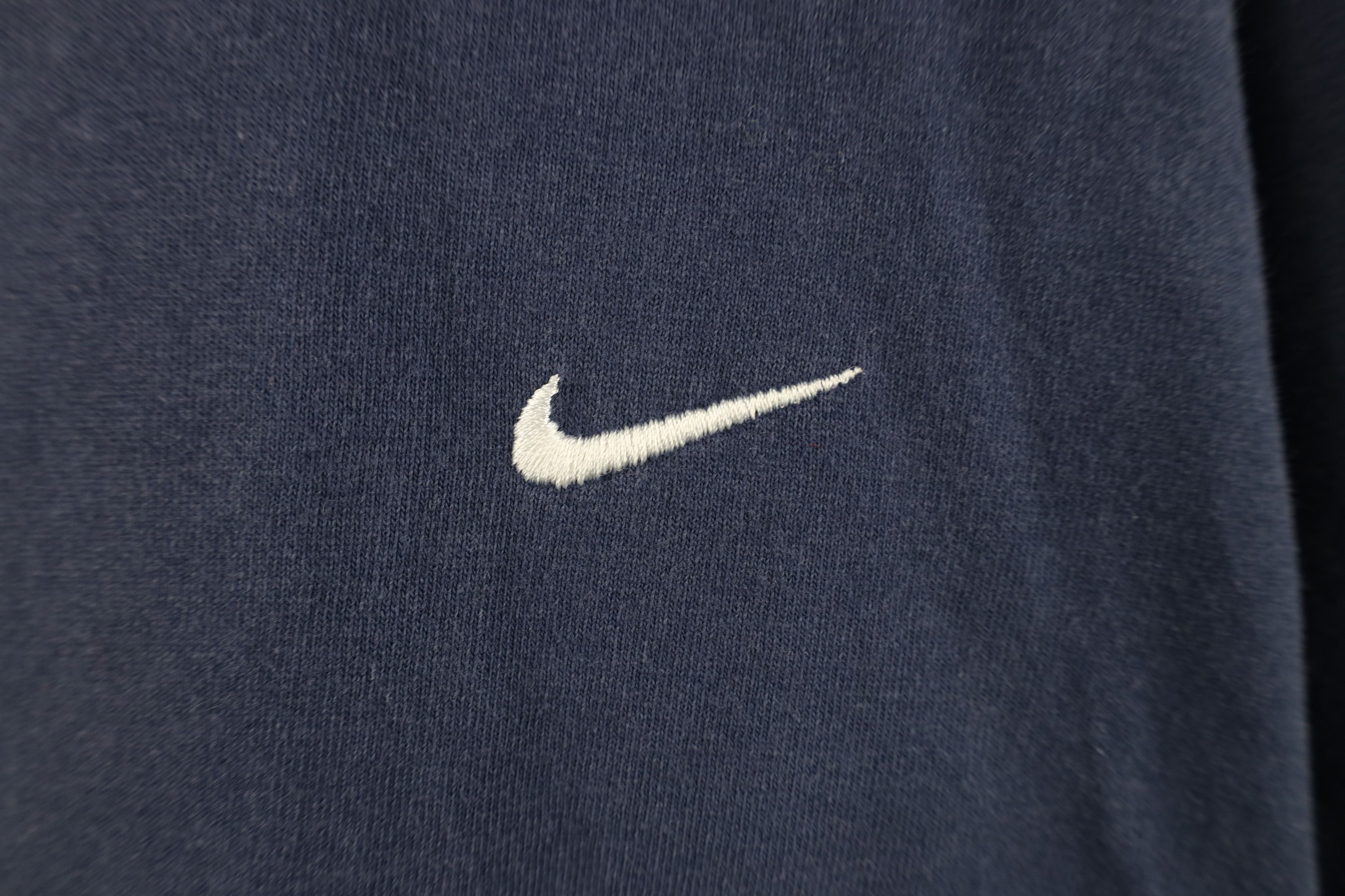 Nike Vintage Nike Scott Mini Swoosh Long Sleeve T-Shirt Blue Size US XL / EU 56 / 4 - 4 Thumbnail