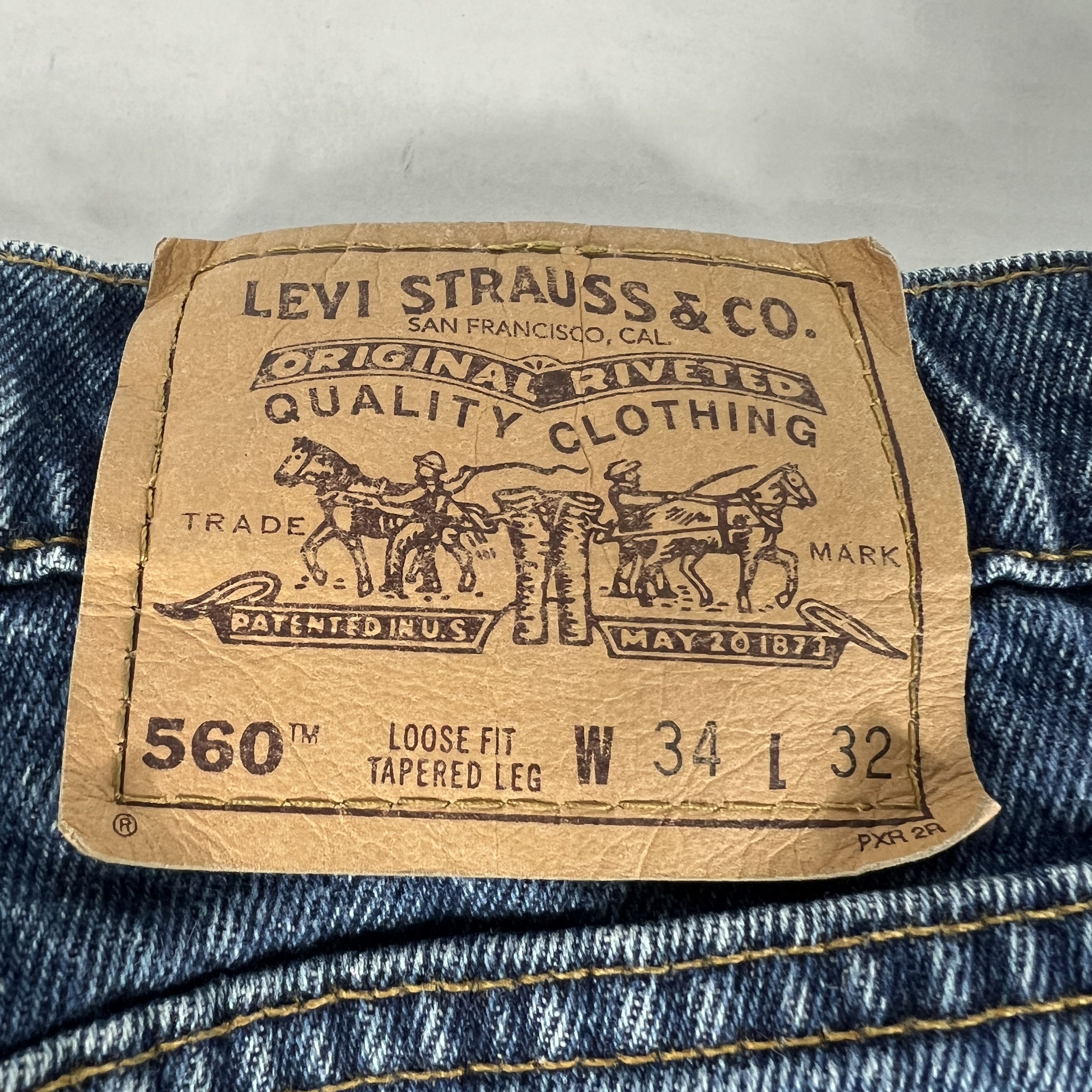 Levi's × Vintage VTG 90s Levi's Jean 560 Loose Taper Blue Denim Orange Tab Size US 33 - 14 Thumbnail