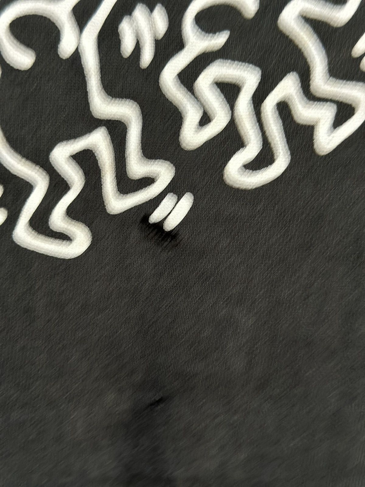 Keith Haring Thrashed Vintage Keith Haring Sun Faded Tee Size US L / EU 52-54 / 3 - 3 Thumbnail