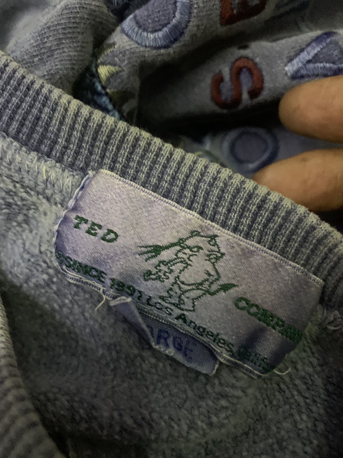 Tedman × Toyo Enterprises Vintage Ted Company Devil Embroidered Sweatshirt Size US L / EU 52-54 / 3 - 7 Thumbnail