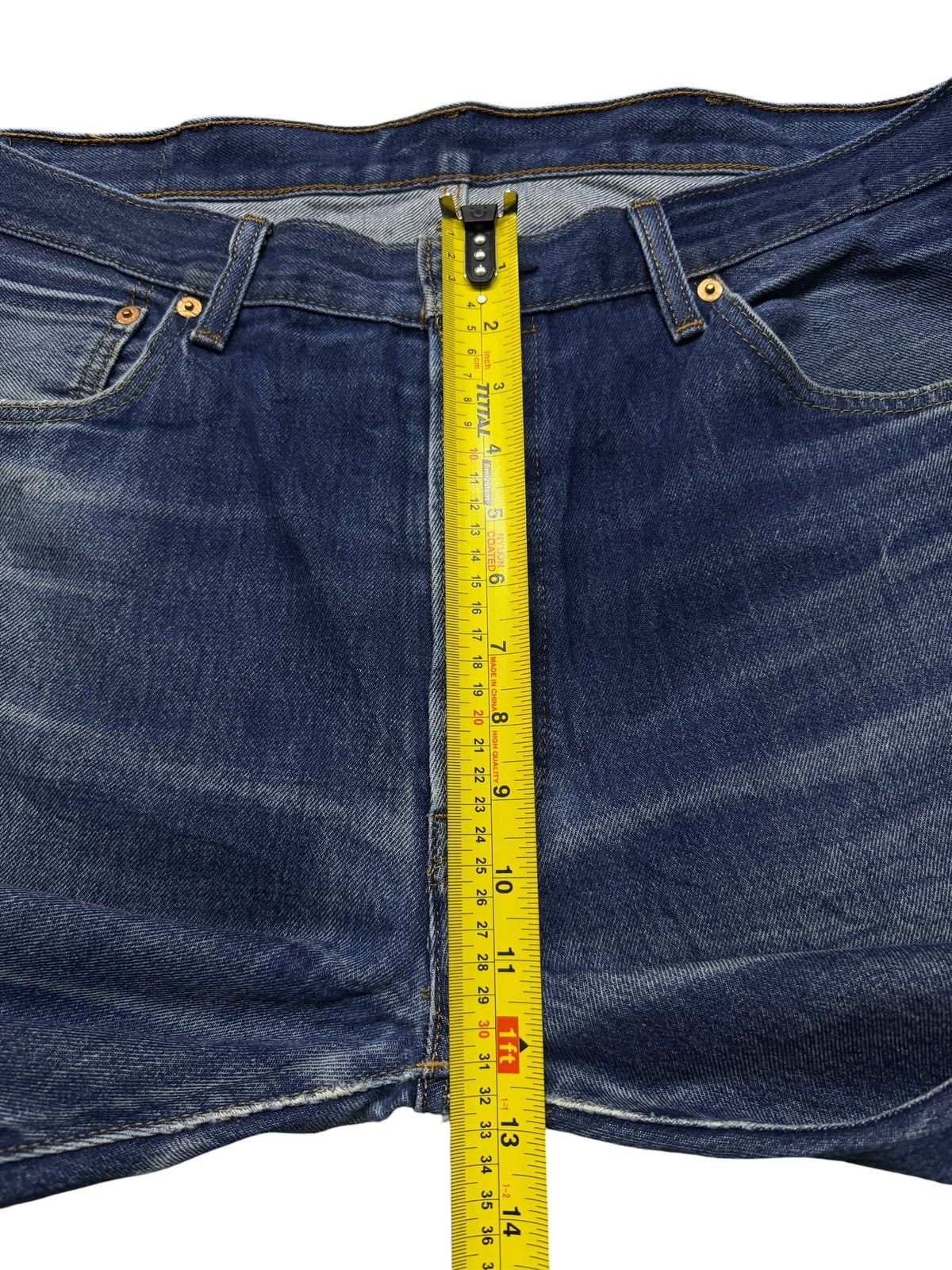 Levi's Vintage Levi’s 501 Denim Jeans | Regular Straight Fit | W37 Size US 37 - 18 Thumbnail