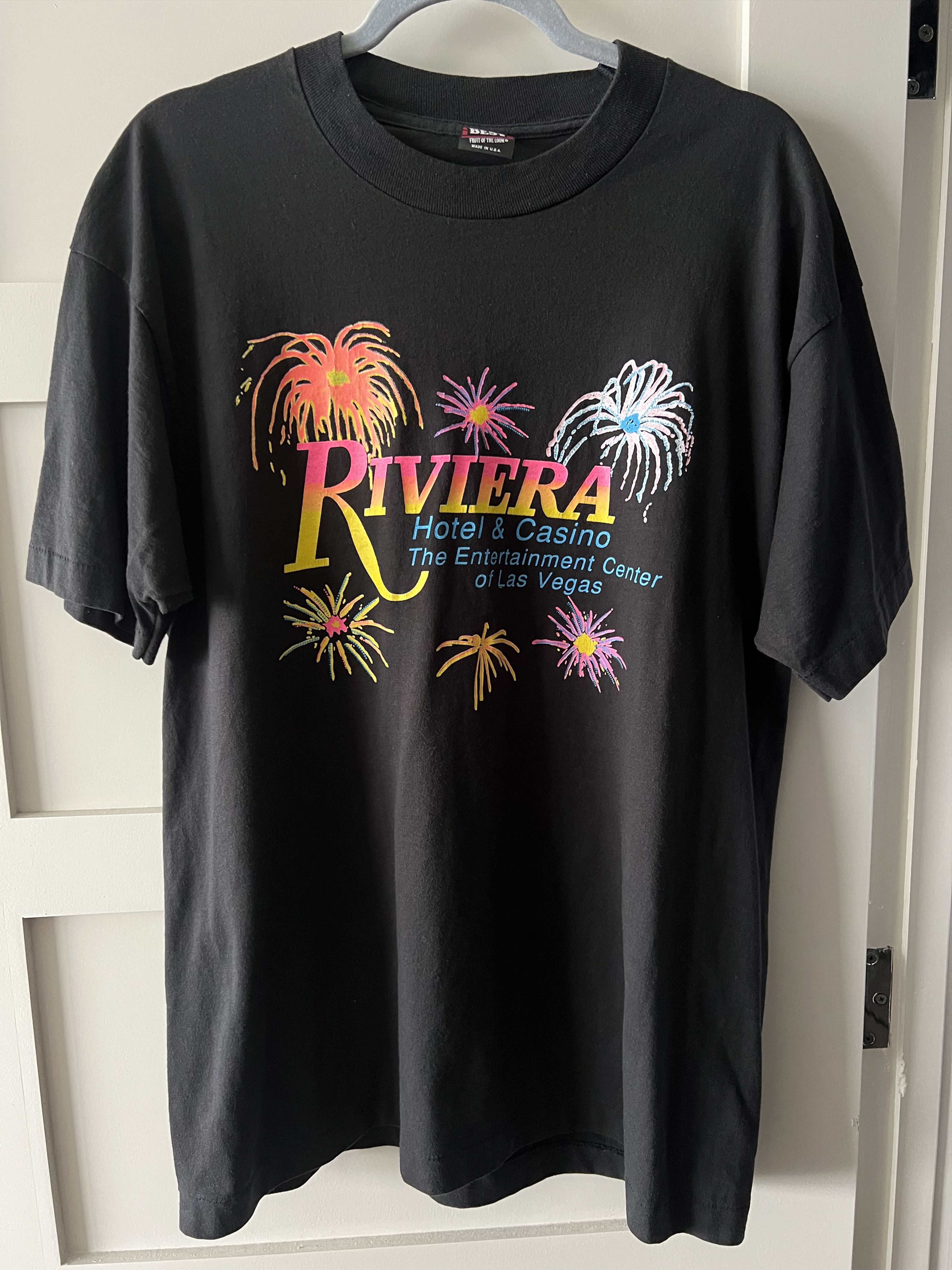 Fruit Of The Loom Vintage Riviera Hotel & Casino 1994 T Shirt Size US XL / EU 56 / 4 - 1 Thumbnail