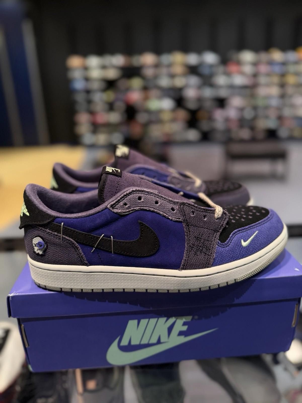 Jordan Brand 10.5M Zion Williamson x Air Jordan 1 Low OG Voodoo Alternate Size US 10.5 / EU 43-44 - 2 Thumbnail