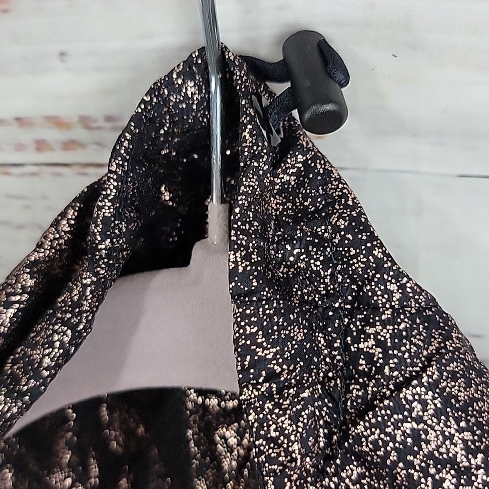 Fabletics Fabletics Black Rose Gold Vest Size Small Size S / US 4 / IT 40 - 6 Thumbnail
