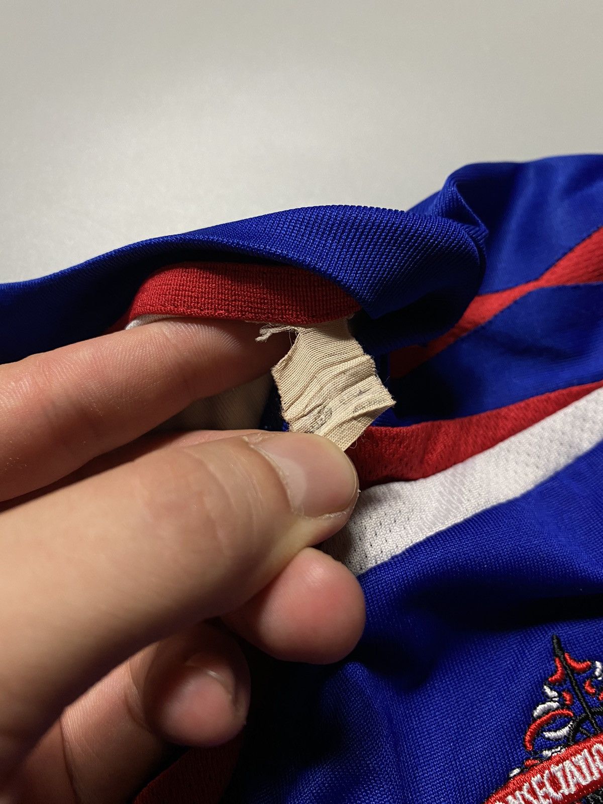 Umbro × Vintage Umbro Sunderland FC rare soccer jersey Size US L / EU 52-54 / 3 - 5 Thumbnail