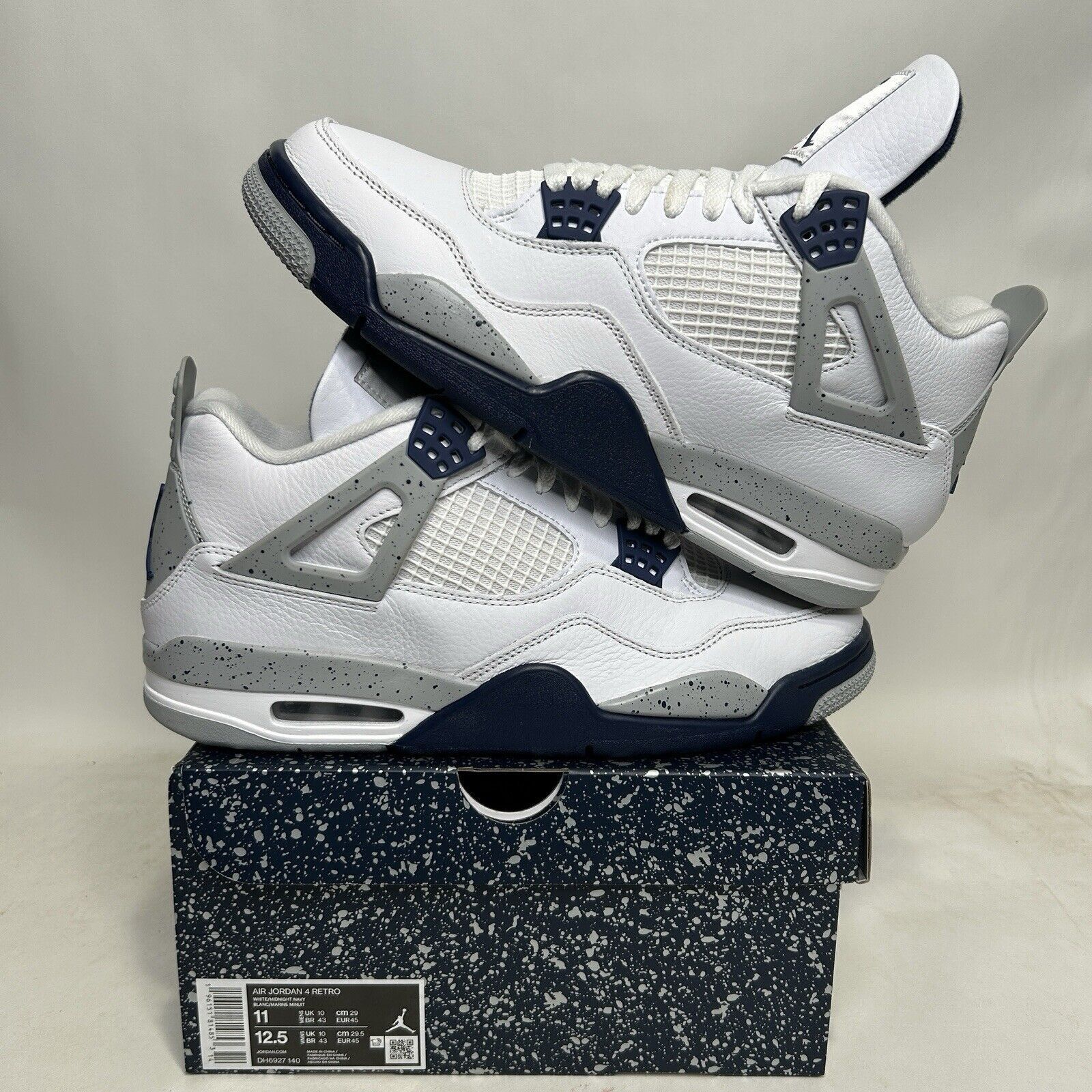 Nike Air Jordan 4 Retro 