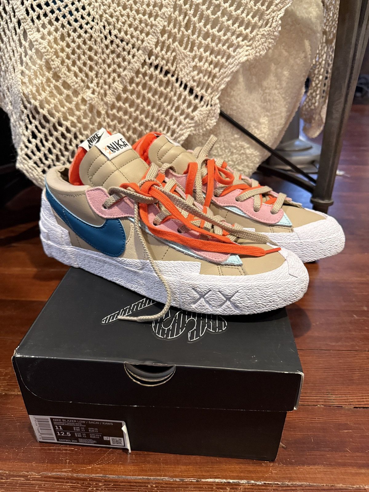 Nike Nike Kaws X Sacai Size US 11 / EU 44 - 2 Thumbnail