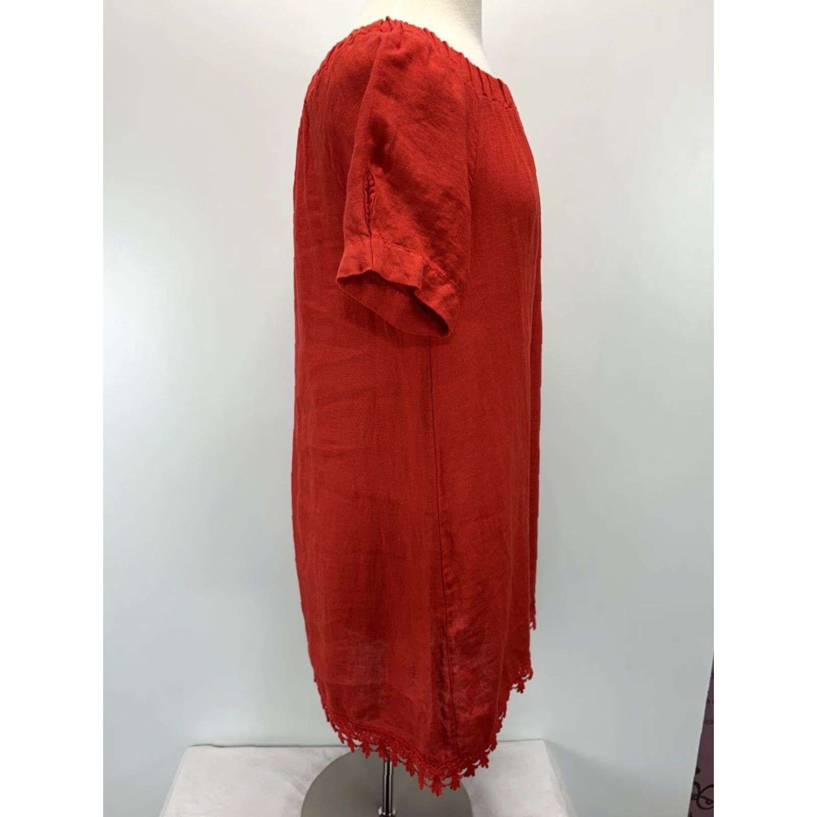Vintage Lungo L’Arno Off The Shoulder Shift Dress Women M Red Linen Crochet Hem Italy - Bohemian Resort Summer Casual Dress Mens? Size M / US 6-8 / IT 42-44 - 4 Thumbnail
