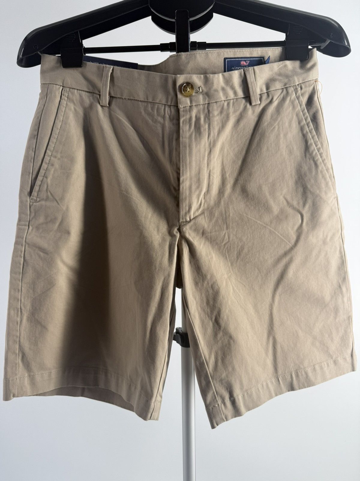 Vineyard Vines Vineyard Vines Khaki 9” Breaker Shorts Men’s Size 30 Size US 30 / EU 46 - 1 Thumbnail
