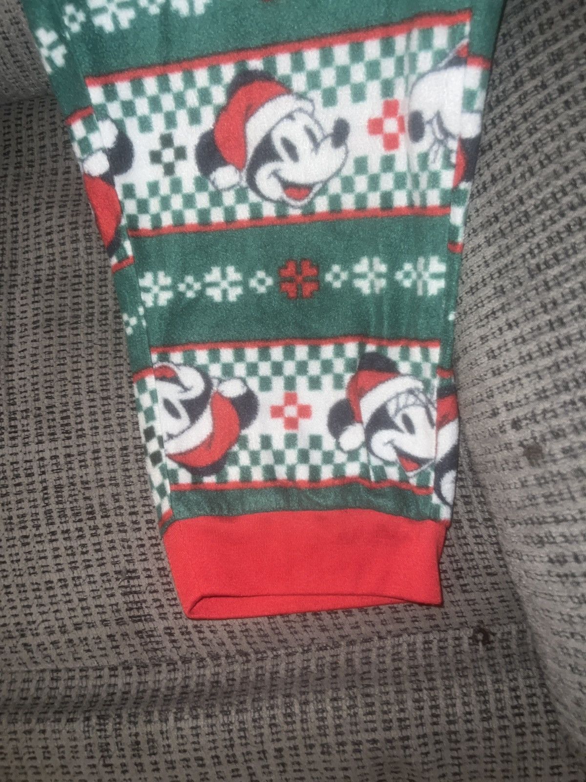 Disney Disney Mickey & Minnie Mouse Christmas All-Over Pajama Pants Size US 26 / EU 42 - 4 Thumbnail