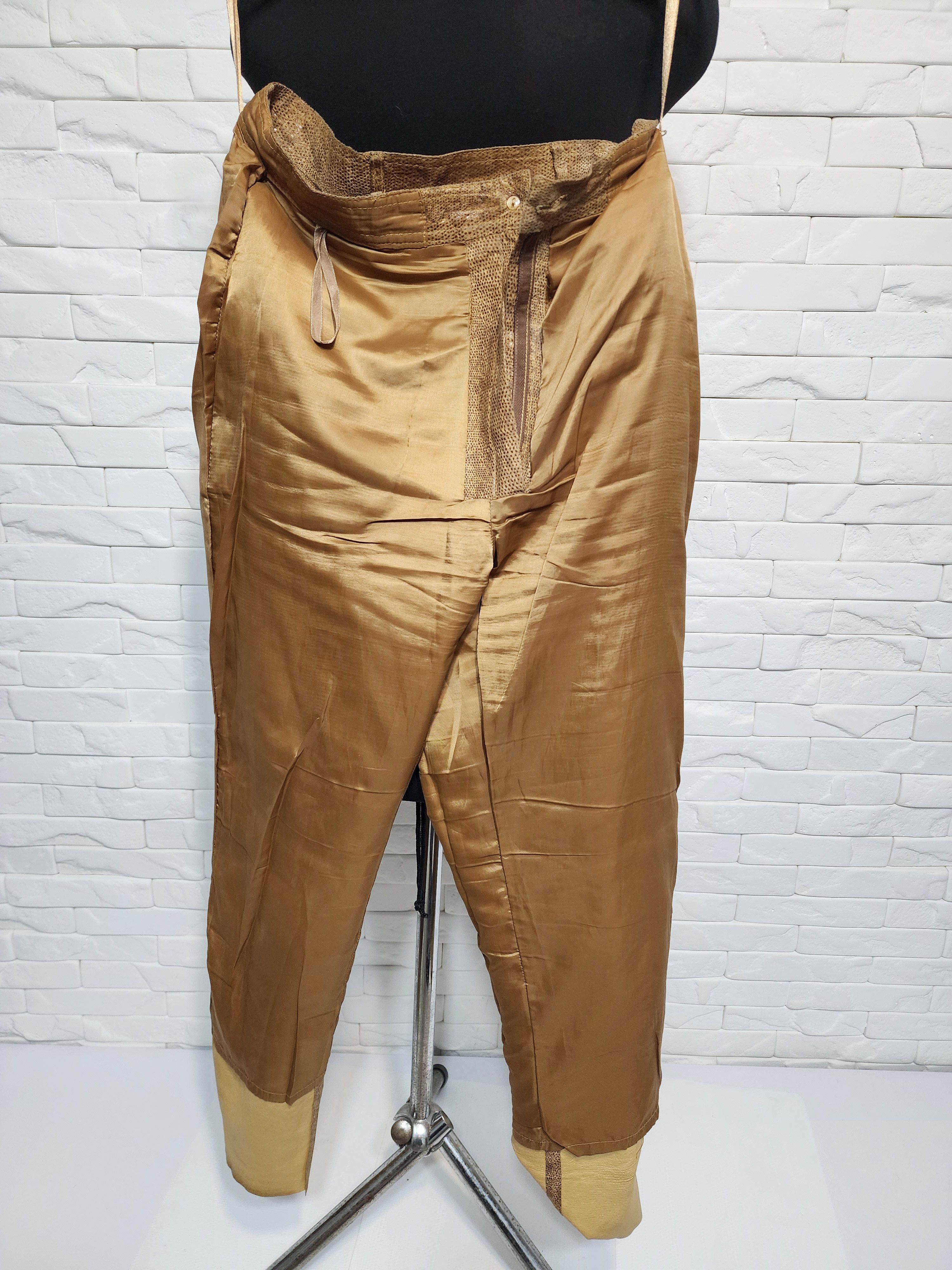 Genuine Leather Brown women's leather pants. Size 30" / US 8 / IT 44 - 8 Thumbnail