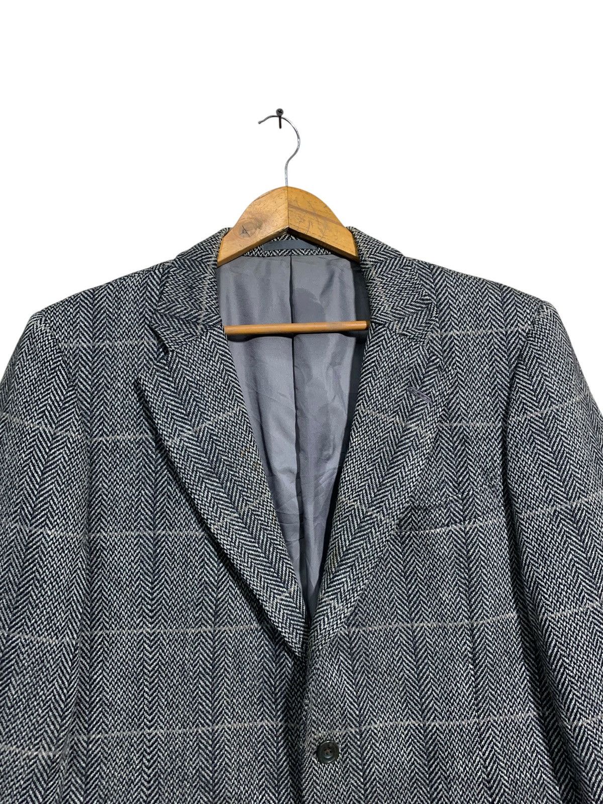 Burberry 🔥Vintage Burberry men's gray herringbone wool tweed Size US M / EU 48-50 / 2 - 4 Thumbnail