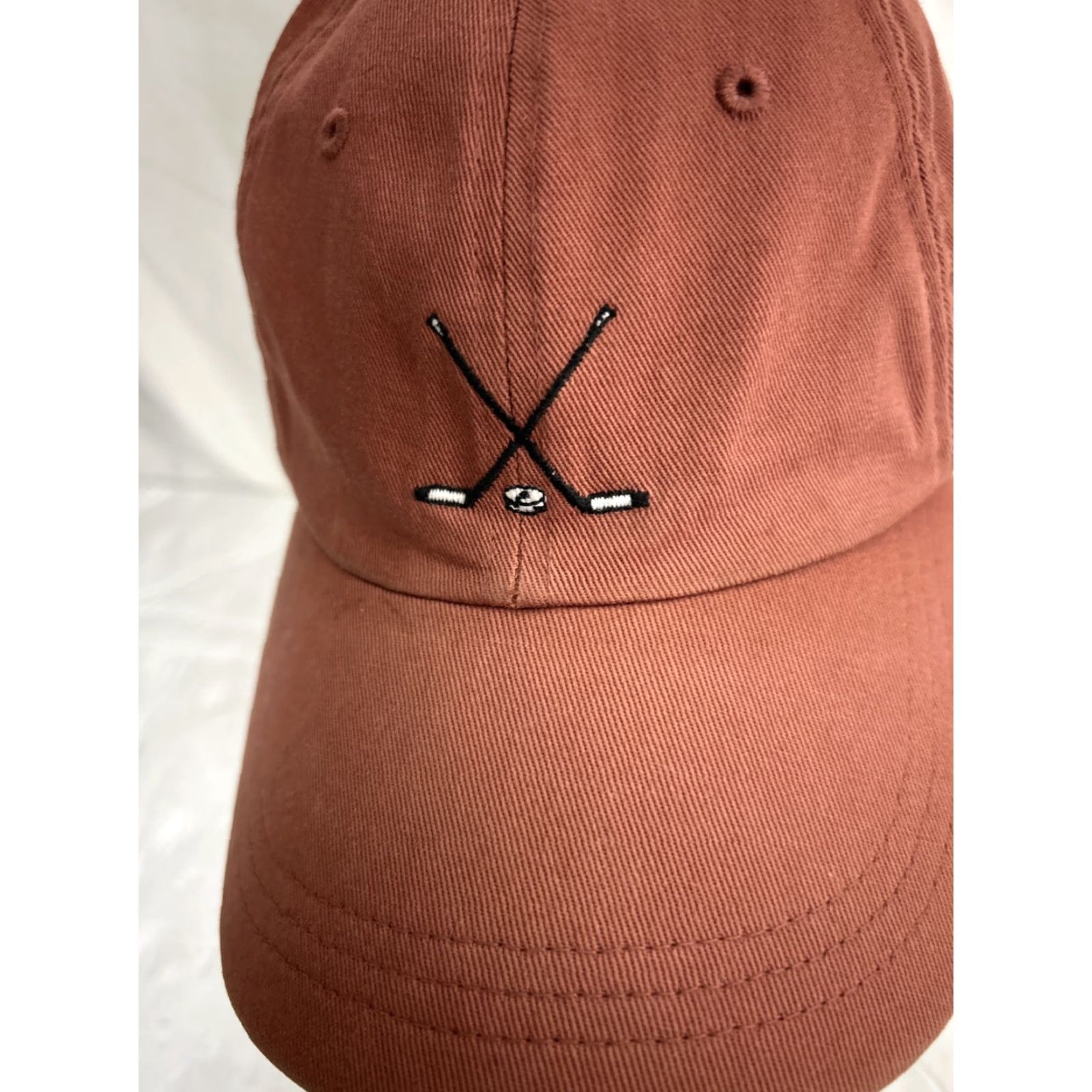 J.Crew J.CREW Golf Hat Men's Embroidered Graphic Rust Adjustable Size ONE SIZE - 6 Thumbnail