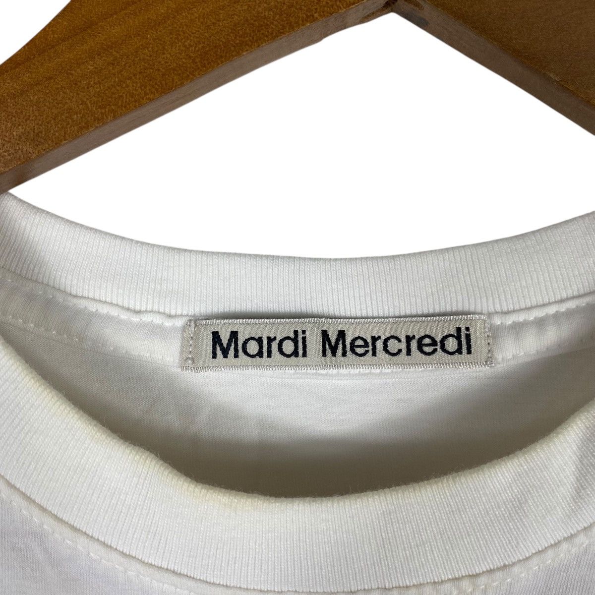 Vintage MARDI MERCREDI KOREA Floral Flower Itaewon Store Tee Shirt Size M / US 6-8 / IT 42-44 - 4 Thumbnail