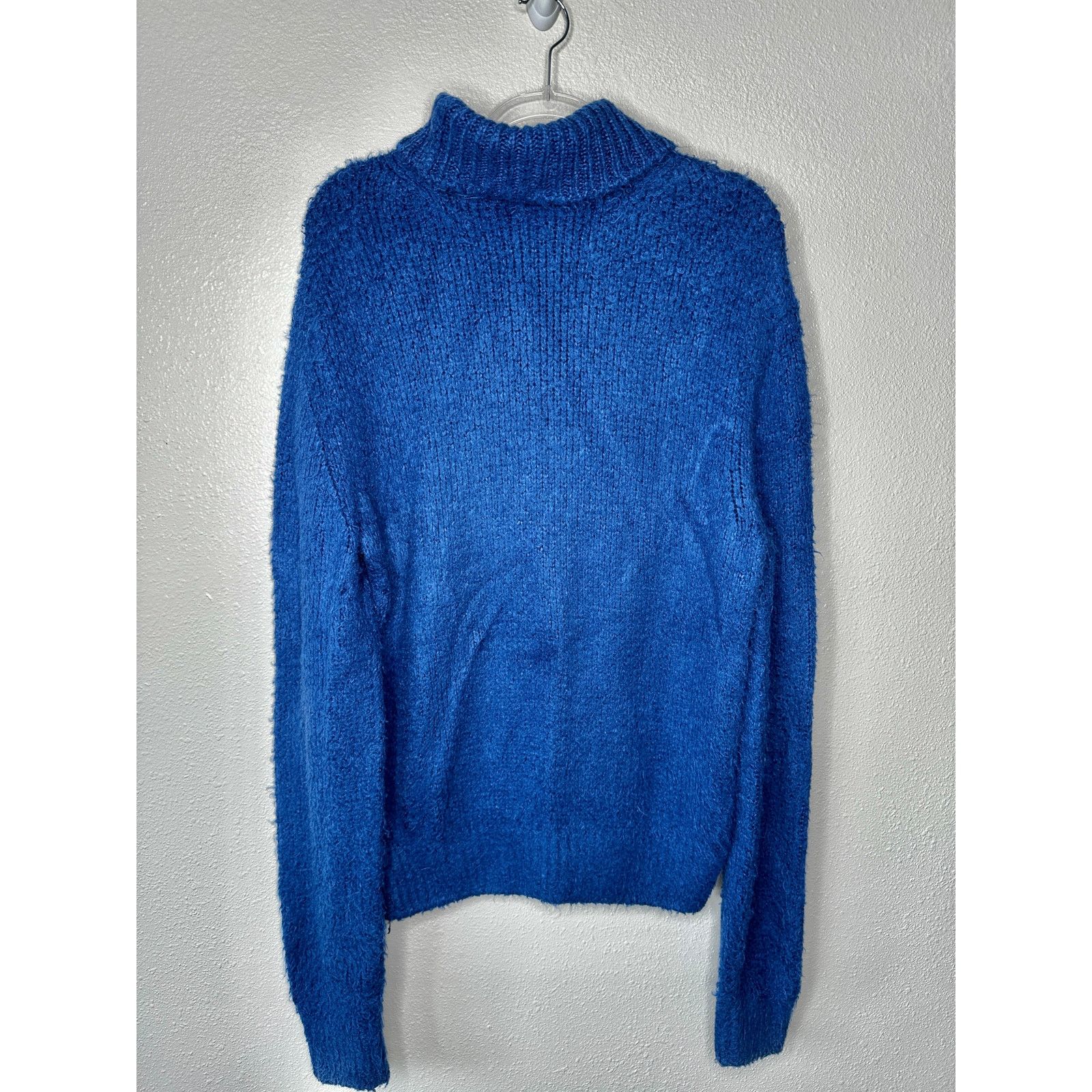 Tom Ford Tom Ford Blue Silk Turtleneck Long Sleeve Fuzzy Sweater XL Size XL / US 12-14 / IT 48-50 - 9 Thumbnail