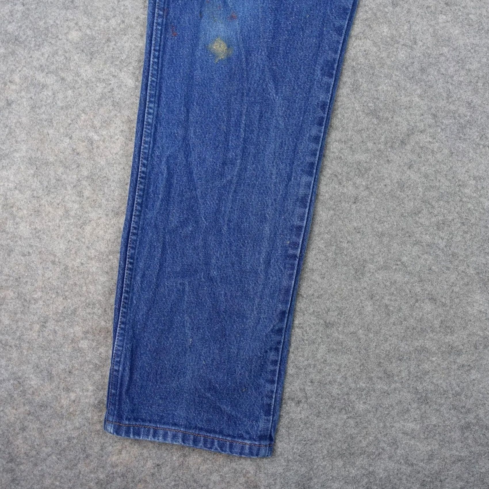 Wrangler Wrangler Jeans Mens 36x35 13MWZ Blue Cowboy Cut Workwear Denim Straight 5-Pocket Regular Inseam 34" Size 36 Mens Blue Stained Size US 36 / EU 52 - 5 Thumbnail