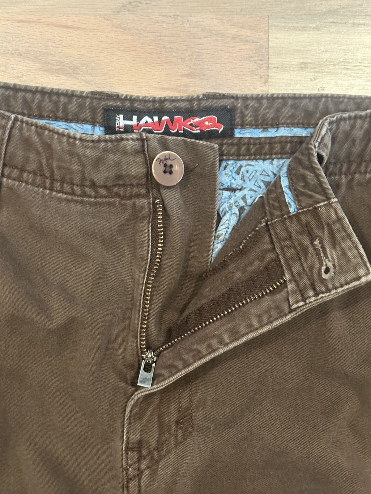 Tony Hawk Y2k Tony Hawk Brown Cargo Shorts size 34 Size US 34 / EU 50 - 4 Thumbnail