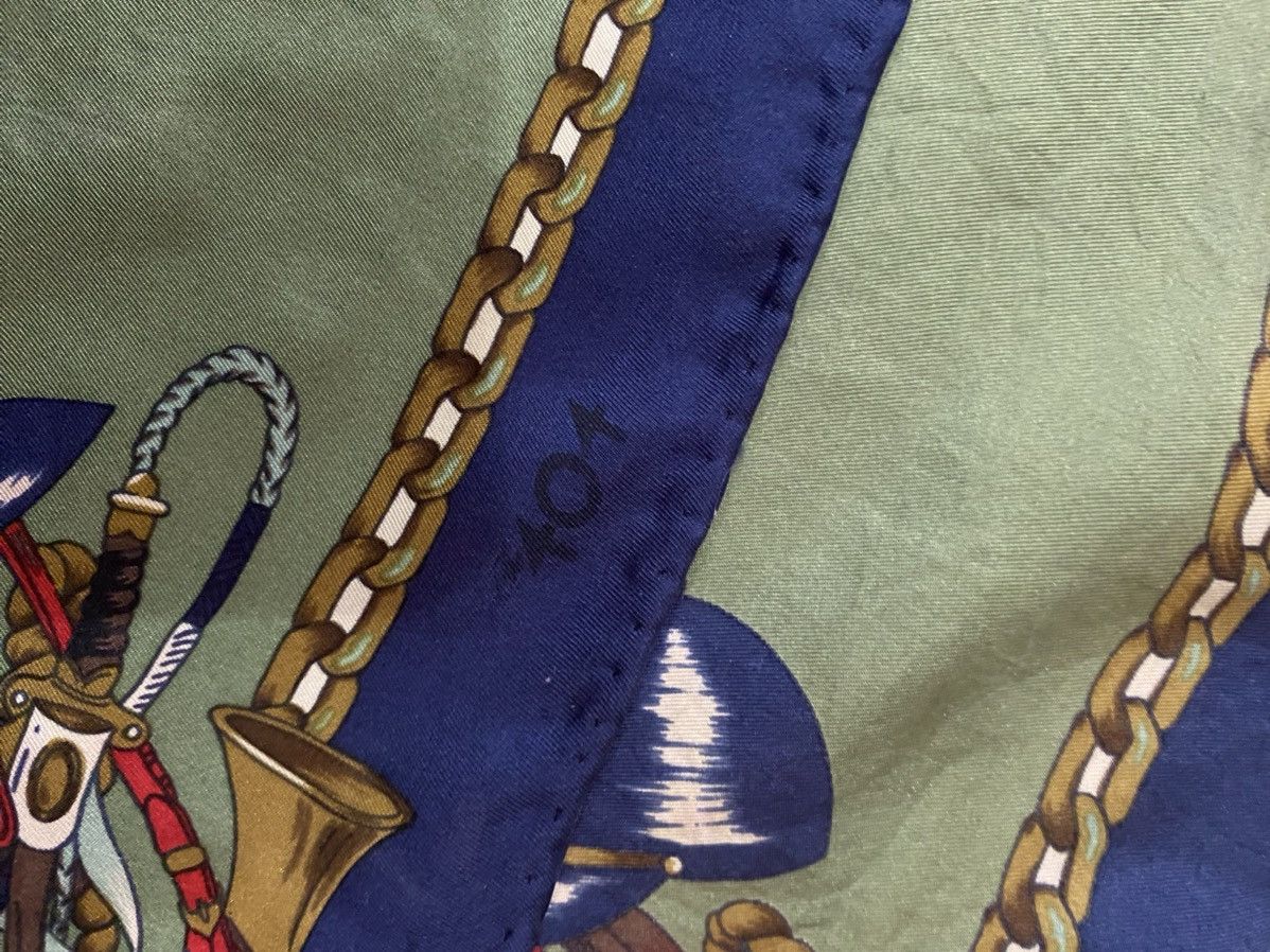 Vintage Vintage RareDesign Scarf/Scarves/Pocket Square/Handkerchief Size ONE SIZE - 10 Thumbnail