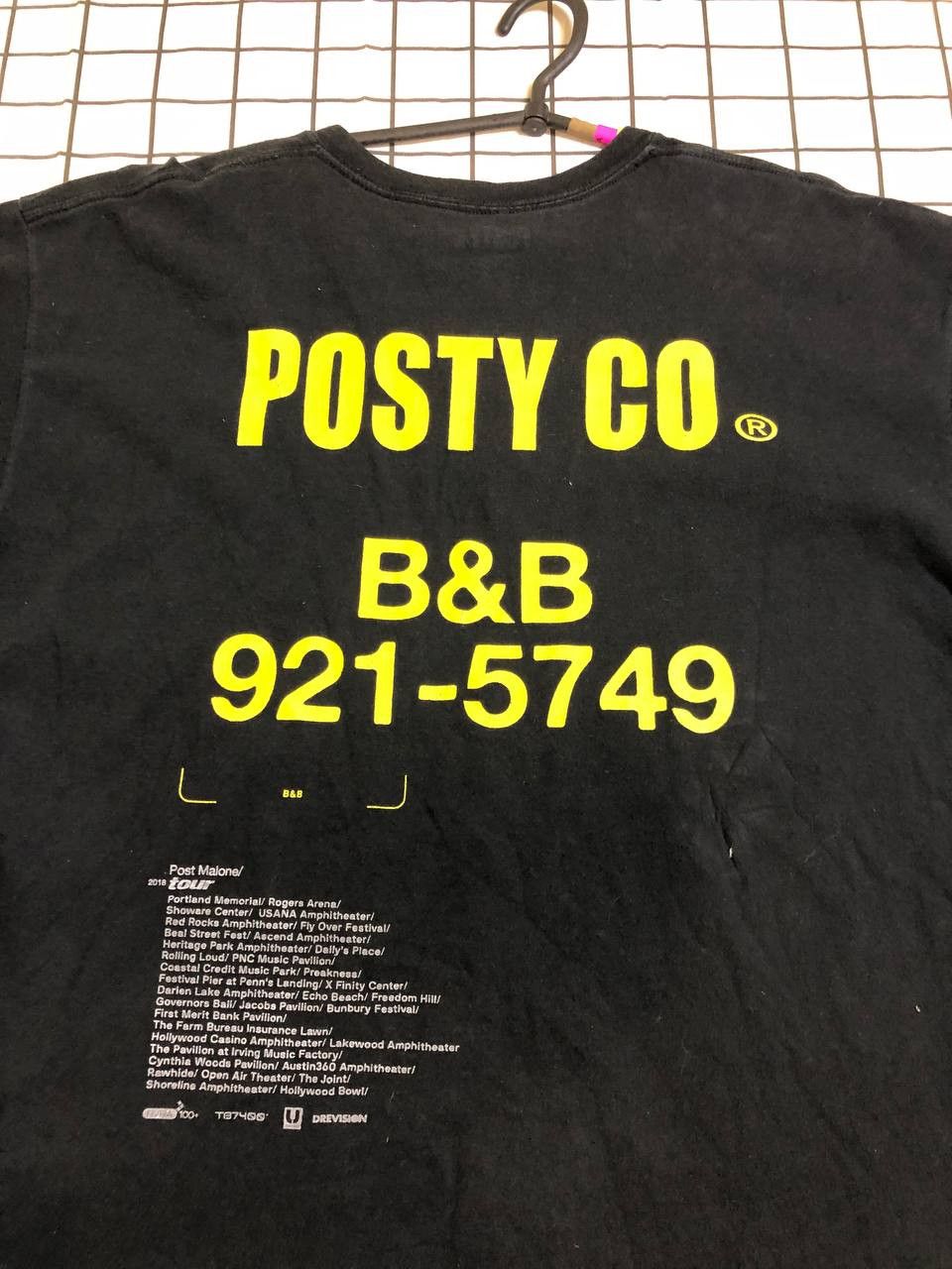 Primark Vintage Primark black T-shirt POST&CO big print Size US L / EU 52-54 / 3 - 4 Thumbnail