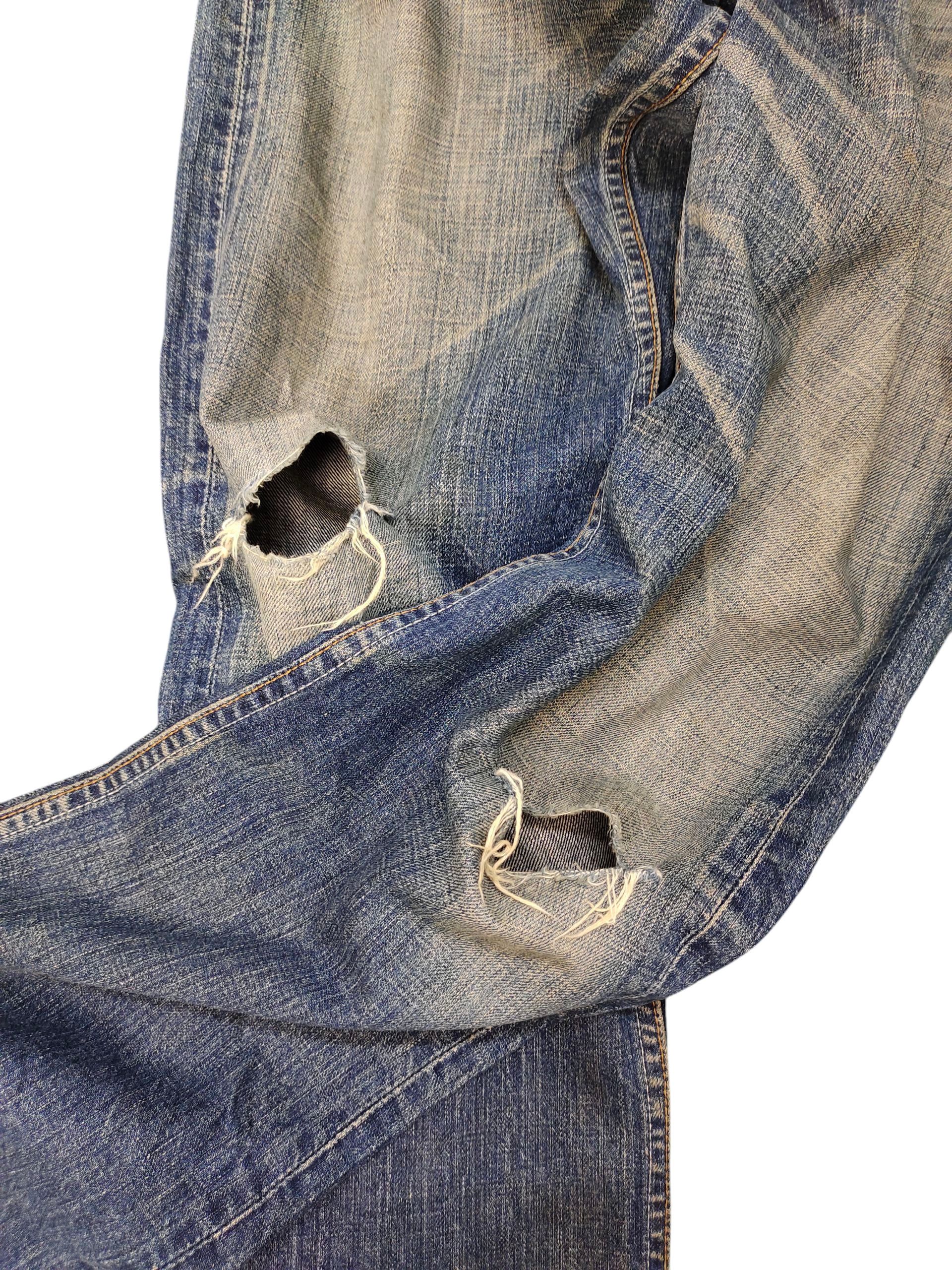 Levi's Vintage Levis 501 Clawmark Distress Faded Denim Jeans Size US 32 / EU 48 - 14 Thumbnail