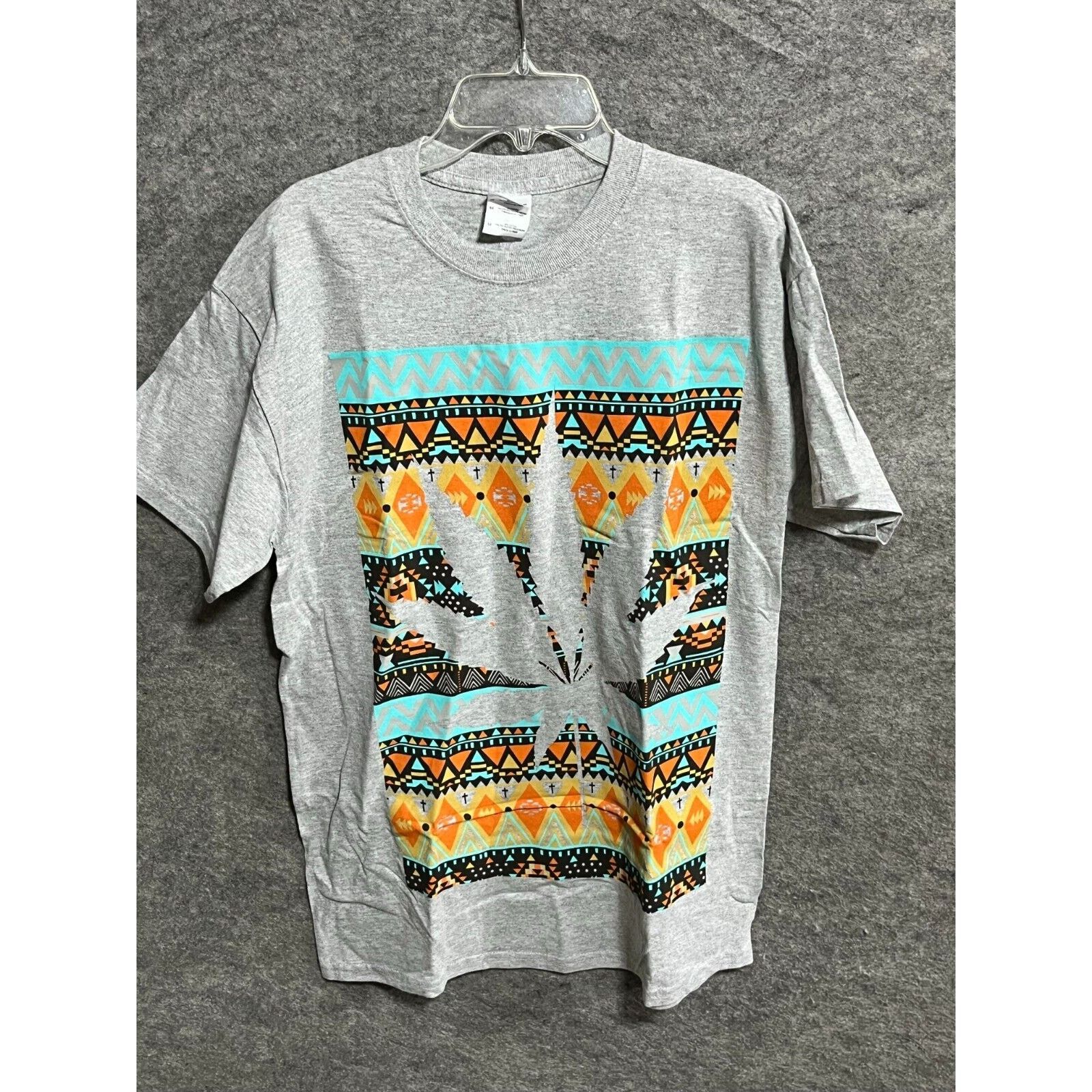 Gildan Marijuana Leaf Shirt Mens M Aztec Heavy Cotton Crew Gray Size US M / EU 48-50 / 2 - 1 Thumbnail