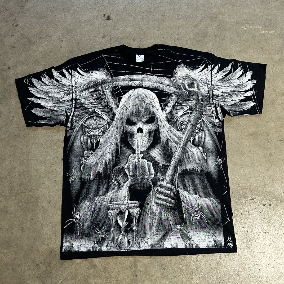 Band Tees × Vintage Vintage Grim Reaper Middle Finger AOP Tee Opium Y2K Size US XL / EU 56 / 4 - 1 Thumbnail