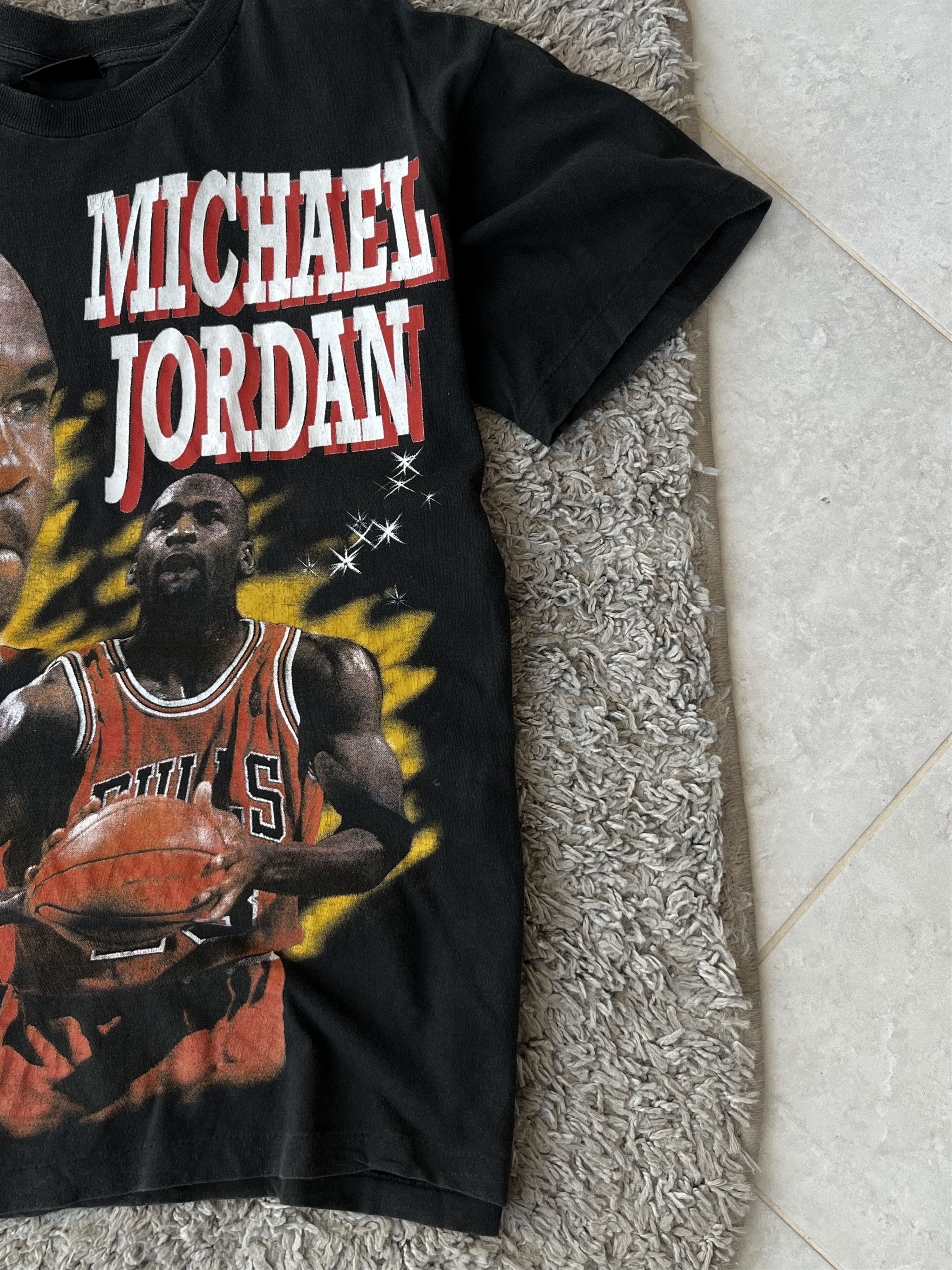 NBA MICHAEL JORDAN Chicago Bulls All Over Print Single Stitch Size US M / EU 48-50 / 2 - 4 Thumbnail