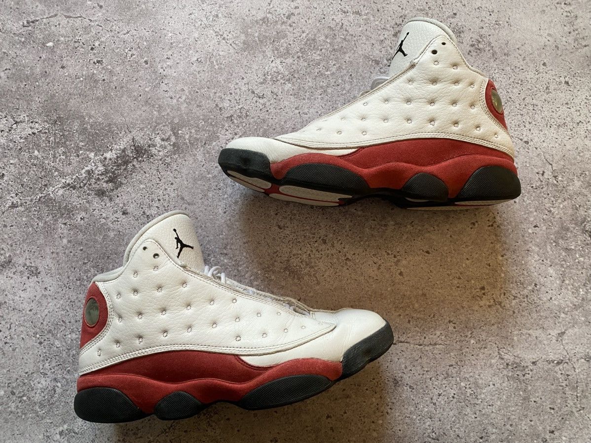 Jordan Brand Nike Air Jordan 13 Retro OG Chicago 2016 Cherry Sneakers Size US 9 / EU 42 - 2 Thumbnail
