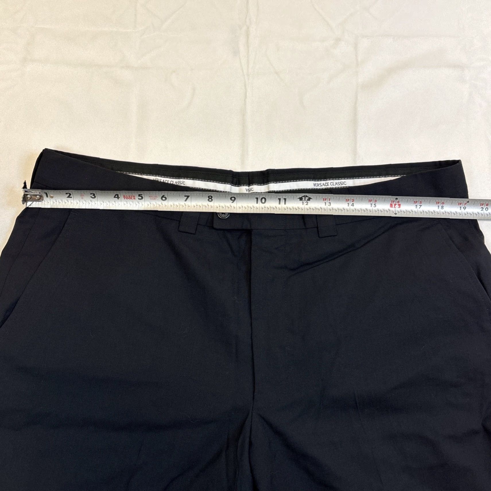 Versace VERSACE CLASSIC Pants Dress Men 38x27 Black Italy Regular Inseam 27 Formal Workwear 55% Polyester 45% Wool VERSACE CLASSIC Size US 38 / EU 54 - 4 Thumbnail