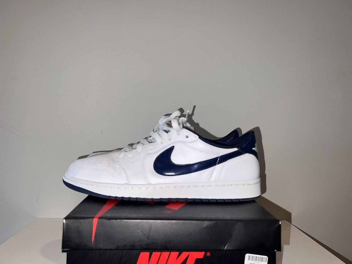 Nike 2016 Nike Air Jordan 1 Retro Low OG White Midnight Navy Size US 11 / EU 44 - 6 Thumbnail