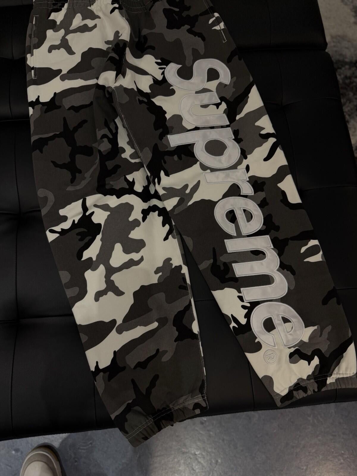 Supreme Supreme Satin Logo Sweatpant Snow Camo SS26 Men’s Size Small Size US 30 / EU 46 - 3 Thumbnail