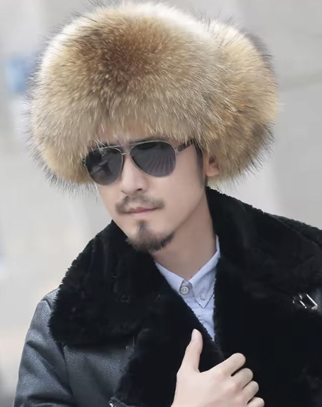 VIBE Luxury Fox Fur Ushanka – PU Leather Trapper Hat Size S Size ONE SIZE - 1 Thumbnail