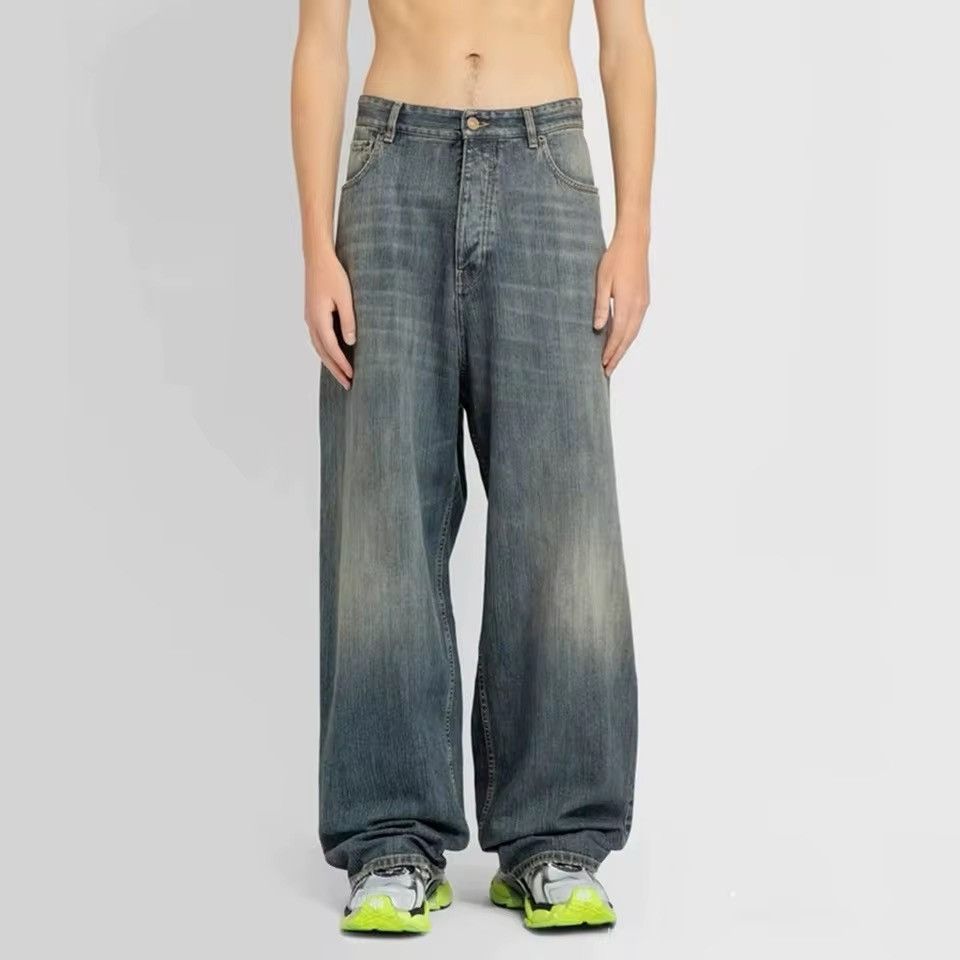 Japanese Brand × Vintage Washed Blue Baggy Jeans Size US 32 / EU 48 - 1 Thumbnail