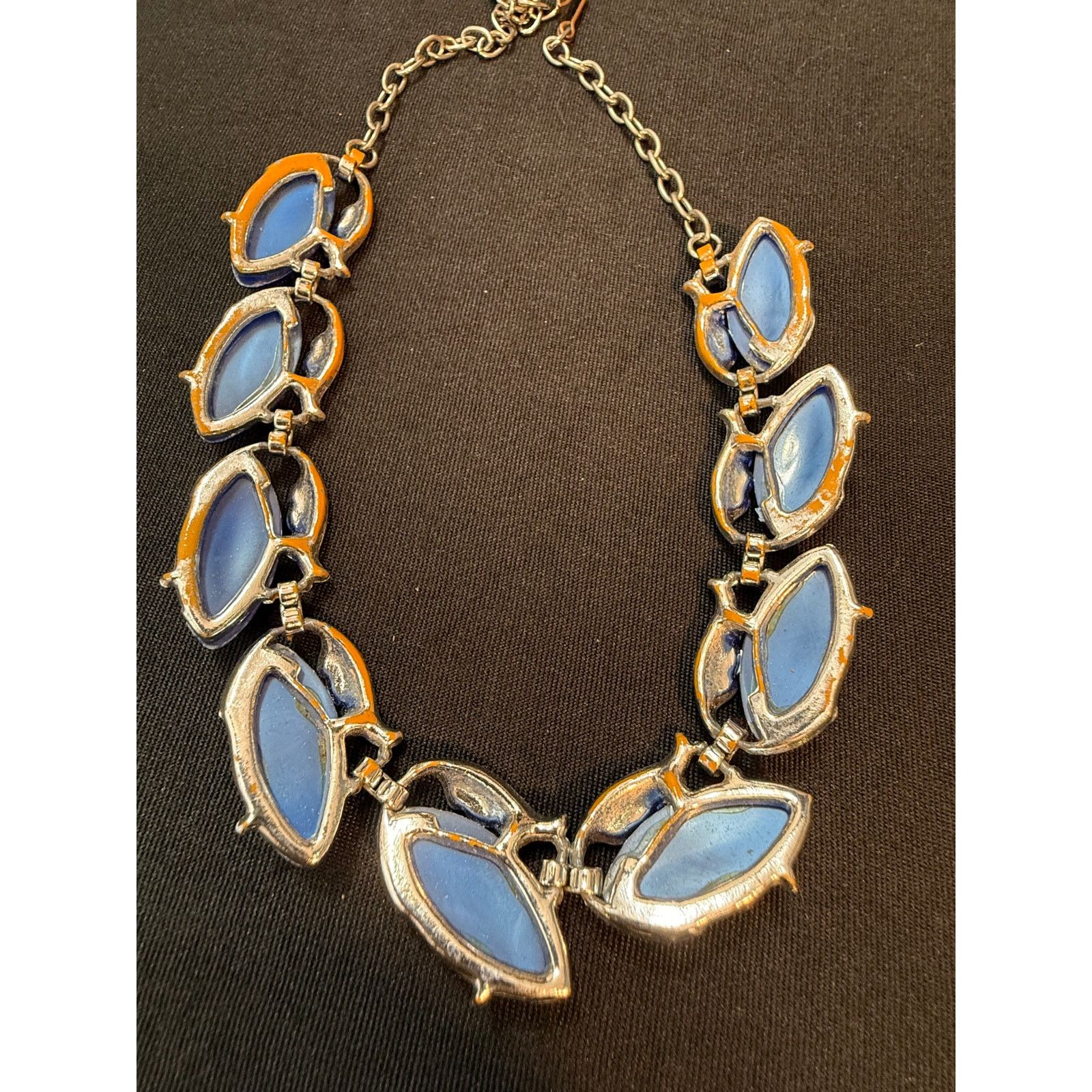 Other Vintage Distressed Blue Thermoset Leaf Necklace 16” Size ONE SIZE - 3 Thumbnail