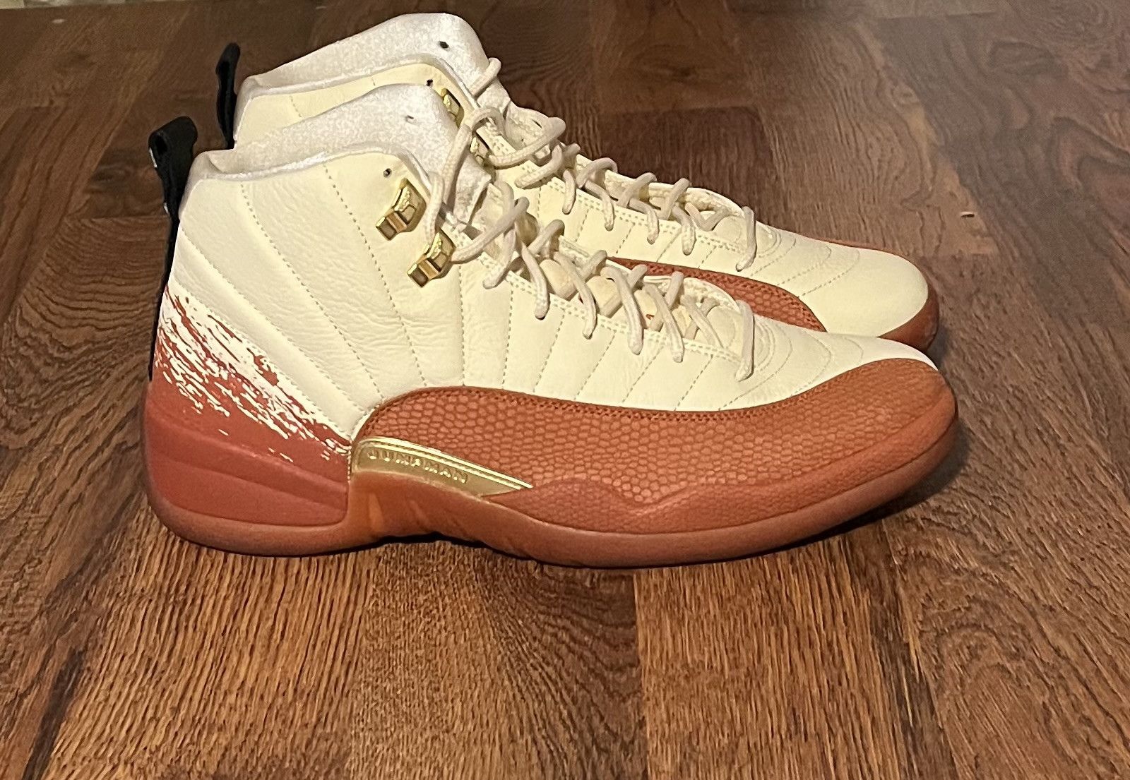 Jordan Brand Air Jordan 12 XII Retro Out the Mud Size US 11.5 / EU 44-45 - 2 Thumbnail