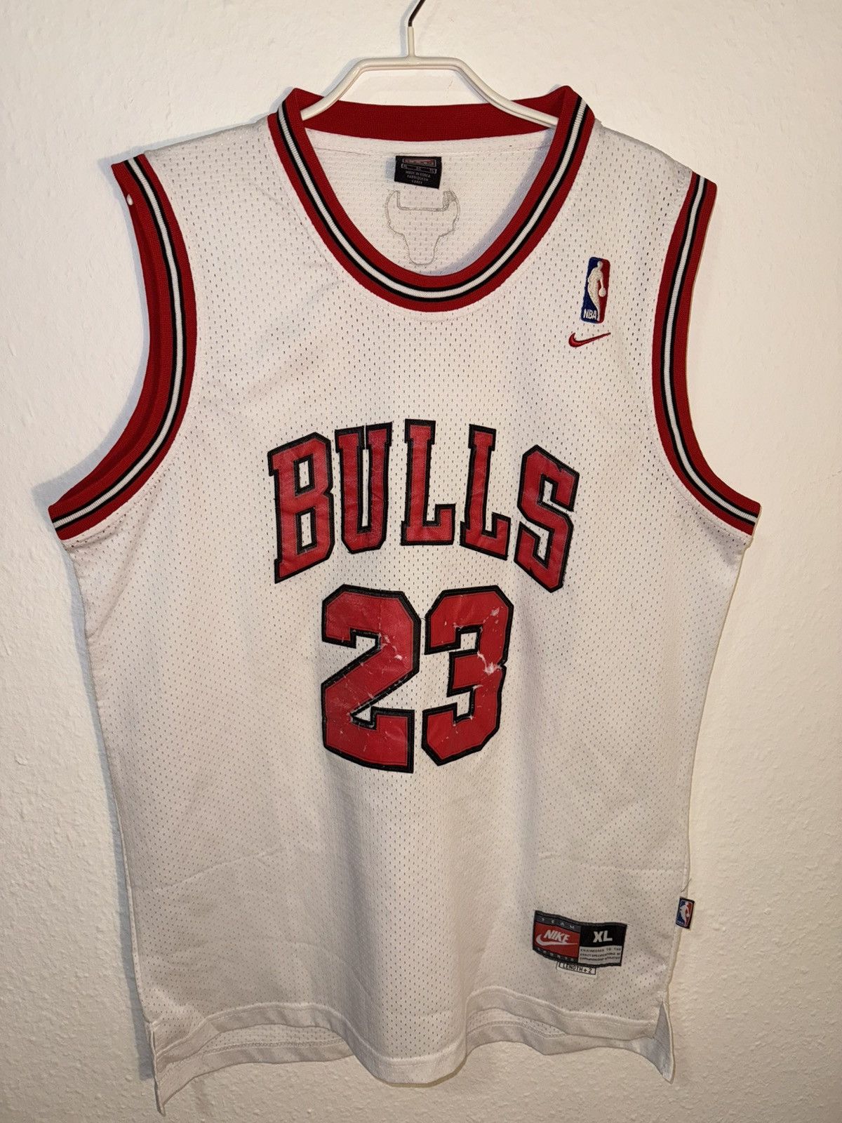 Jordan Brand × NBA × Vintage Vintage Nike Michael Jordan Chicago Bulls Jersey #23 Size US XL / EU 56 / 4 - 3 Thumbnail