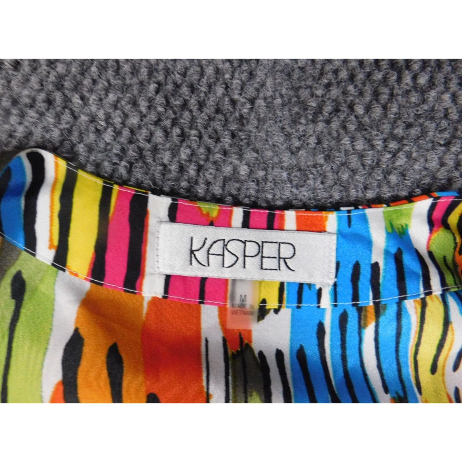 Kasper Kasper Blouse M WOMENS Sleeveless Dolman Sleeve Round Neck Multicolor Rainbow Geometric Casual Polyester Down Button Pullover Regular Open Size M / US 6-8 / IT 42-44 - 6 Thumbnail