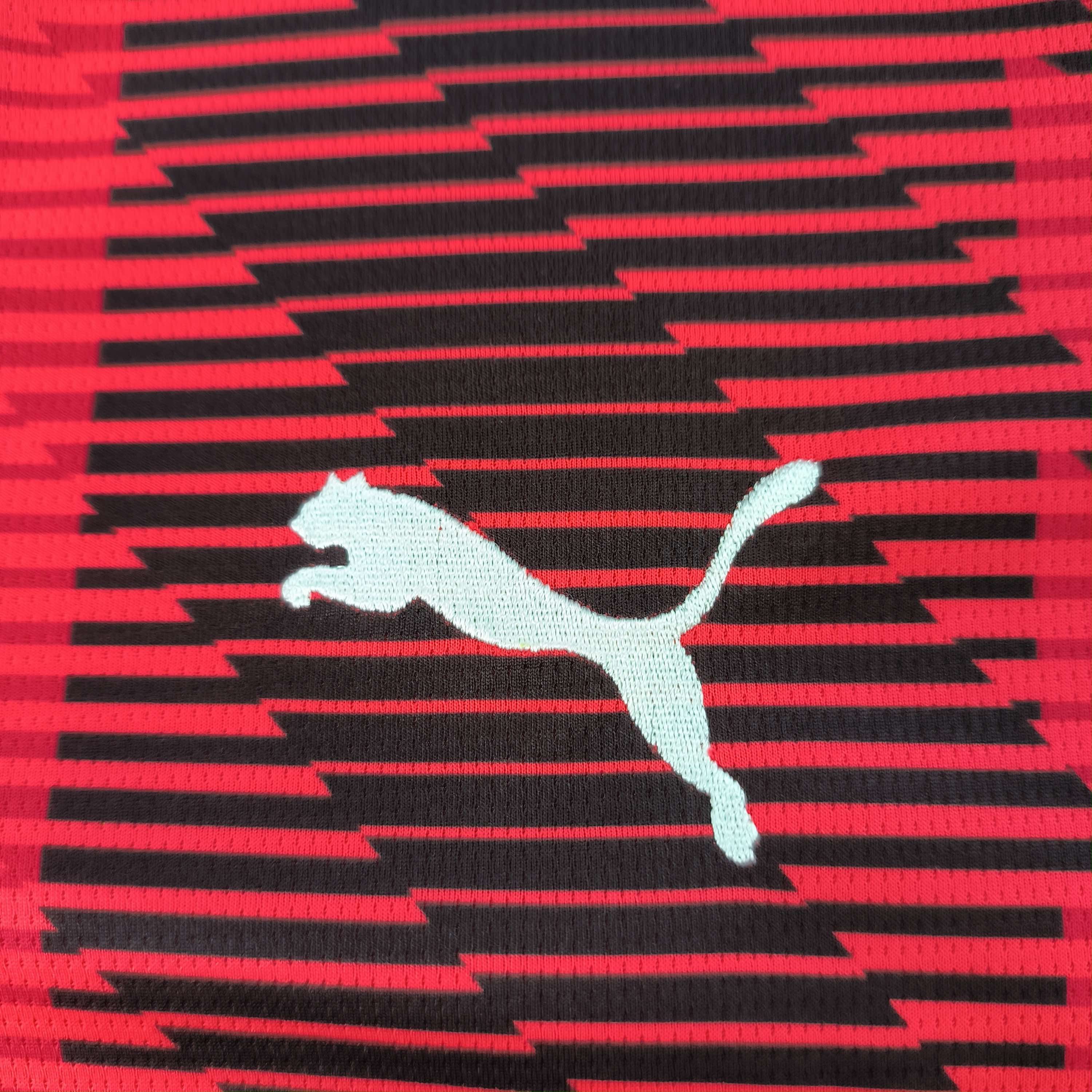 Puma AC Milan 2023-24 Puma home LS football jersey shirt size XS Size US XS / EU 42 / 0 - 4 Thumbnail