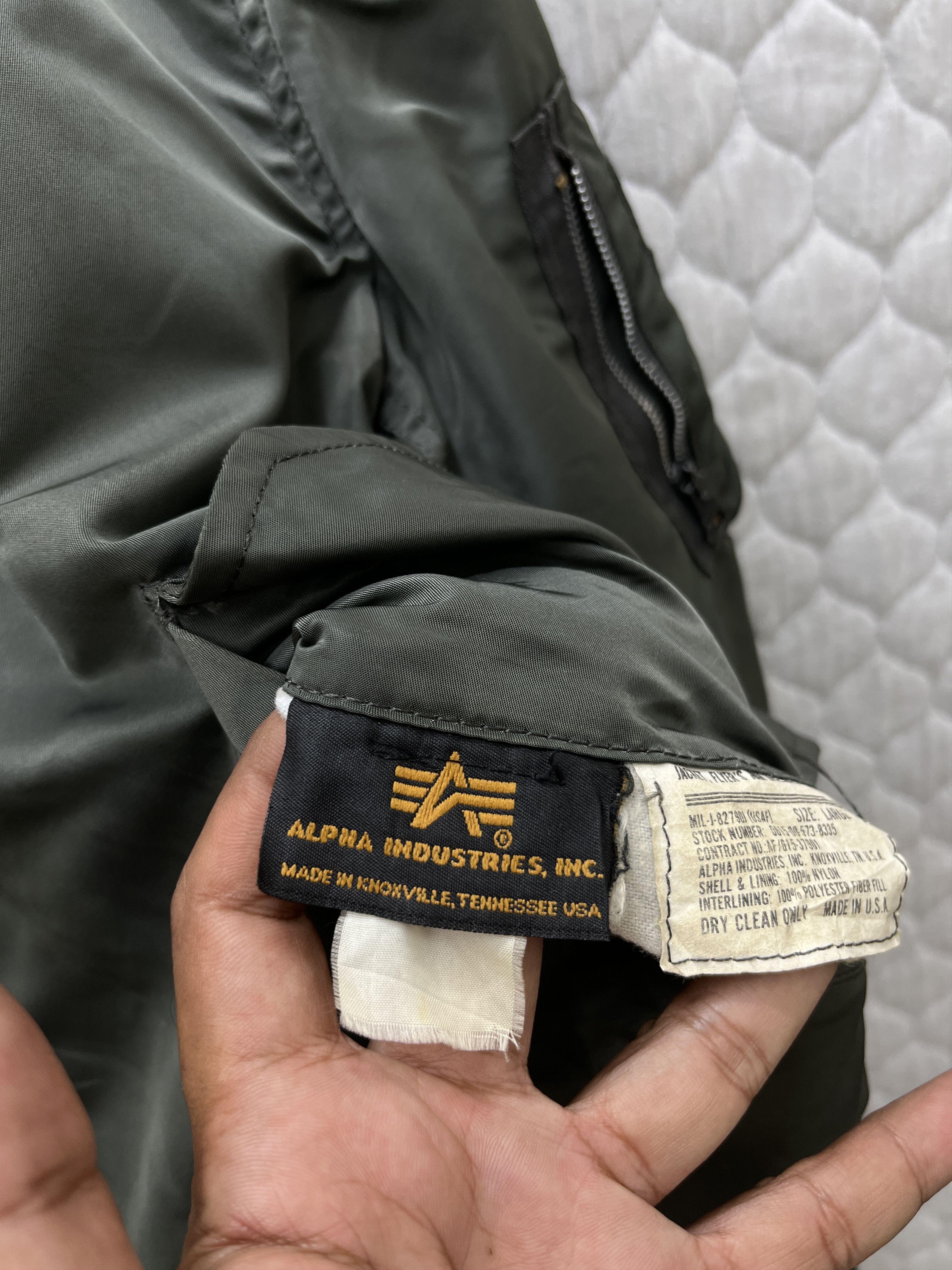 Alpha Industries 🔥🔥🔥STEALS VTG ALPHA INDUSTRIES MA1 BOMBER JACKET Size US L / EU 52-54 / 3 - 11 Thumbnail