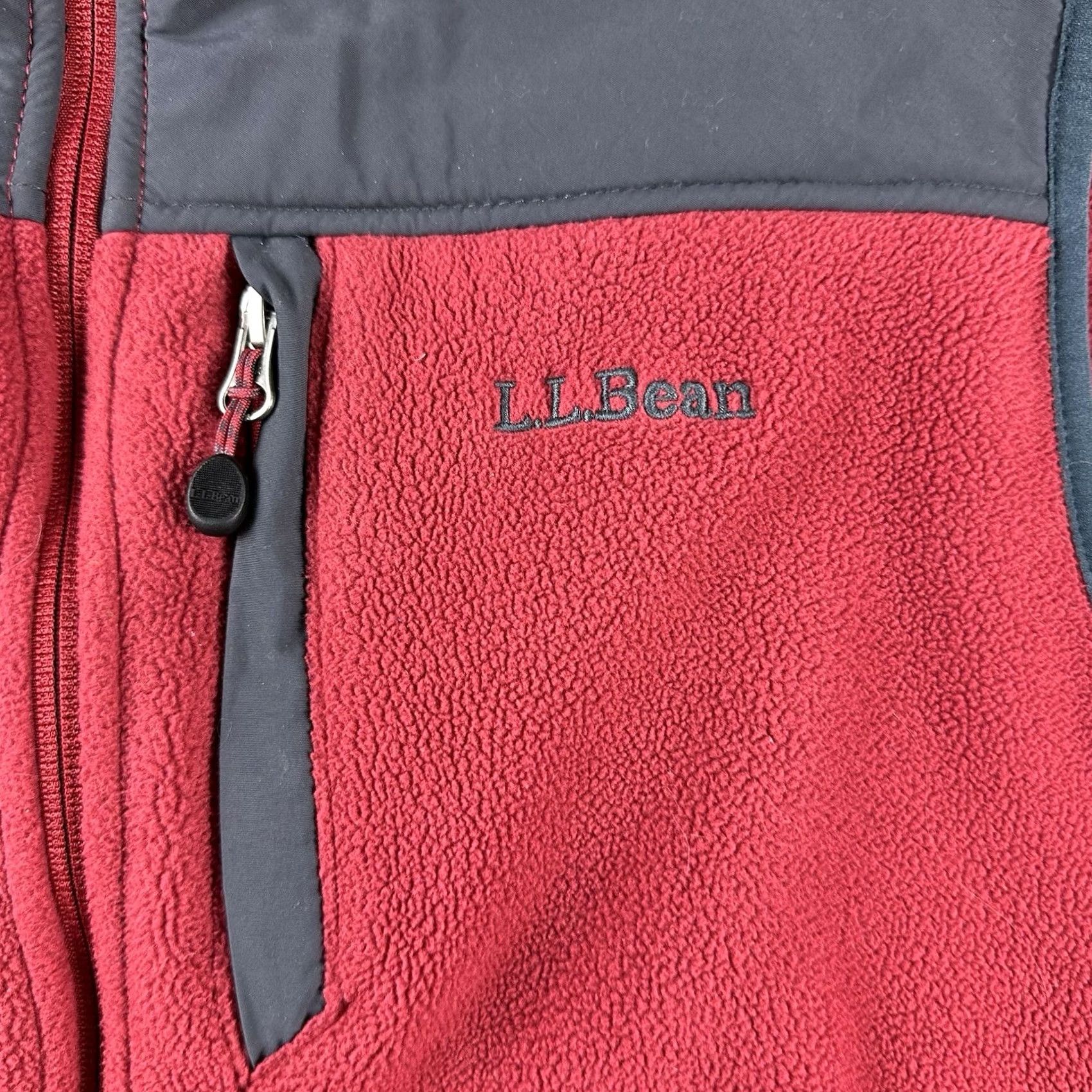 Vintage VINTAGE LL Bean Outdoors All Conditions Fleece Vest Men Large Polartec Wind Pro Red Gray Vest Mens L Football Size US L / EU 52-54 / 3 - 4 Thumbnail