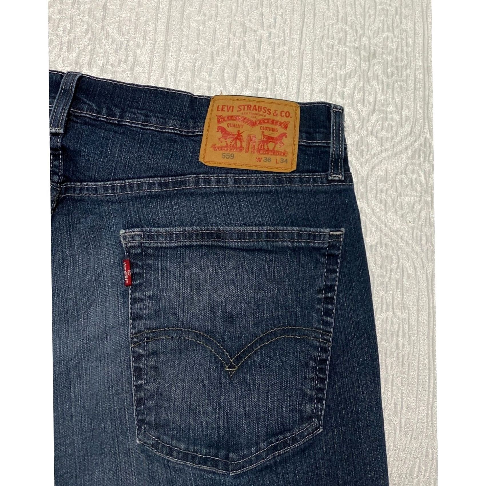 Levi's Levi's 559 Jeans Men Straight 36x34 Blue Denim Relaxed Mid Rise 5-Pocket Logo Zipper Button Distressed Cotton Blend Pants Regular Fit Clothing Size US 36 / EU 52 - 3 Thumbnail