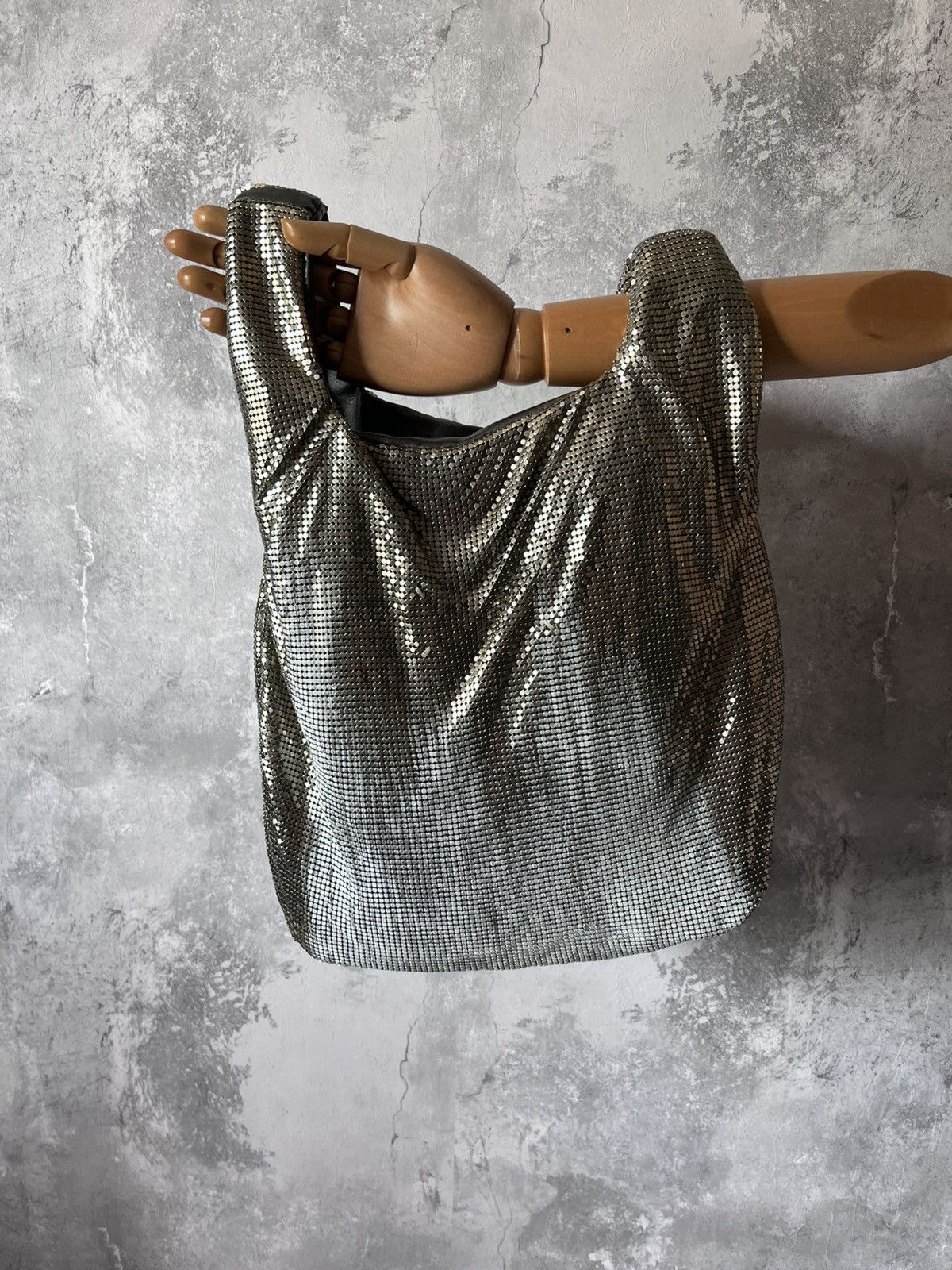 Maison Margiela Maison Margiela 2015 aluminum painted sequins hand bag rare Size ONE SIZE - 2 Thumbnail
