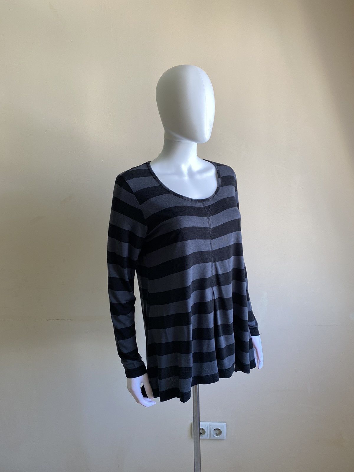 Gudrun Sjoden Gudrun Sjoden Womens Striped Black/Grey Long Sleeve Top Size M / US 6-8 / IT 42-44 - 1 Thumbnail