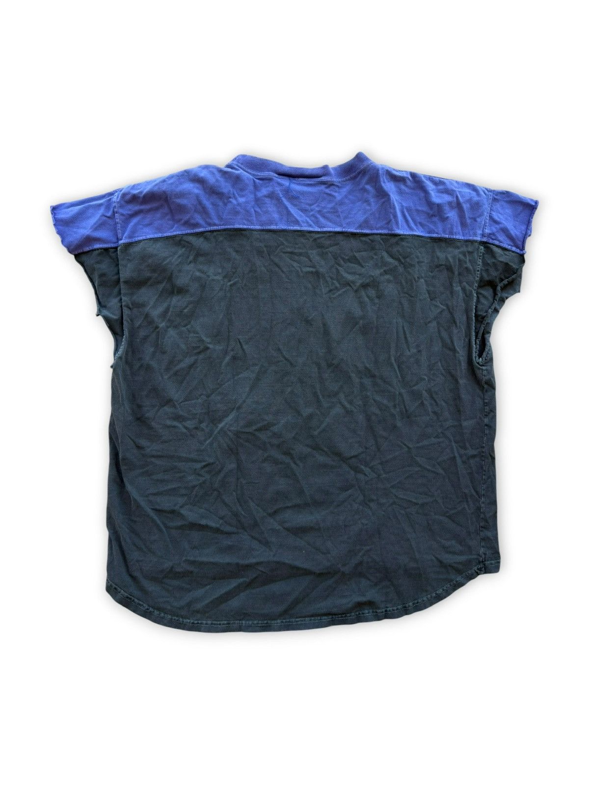 Vintage *RARE* WORLD GYM XXL 1990s CUT OFF TEE BODYBUILDING Size US L / EU 52-54 / 3 - 12 Thumbnail