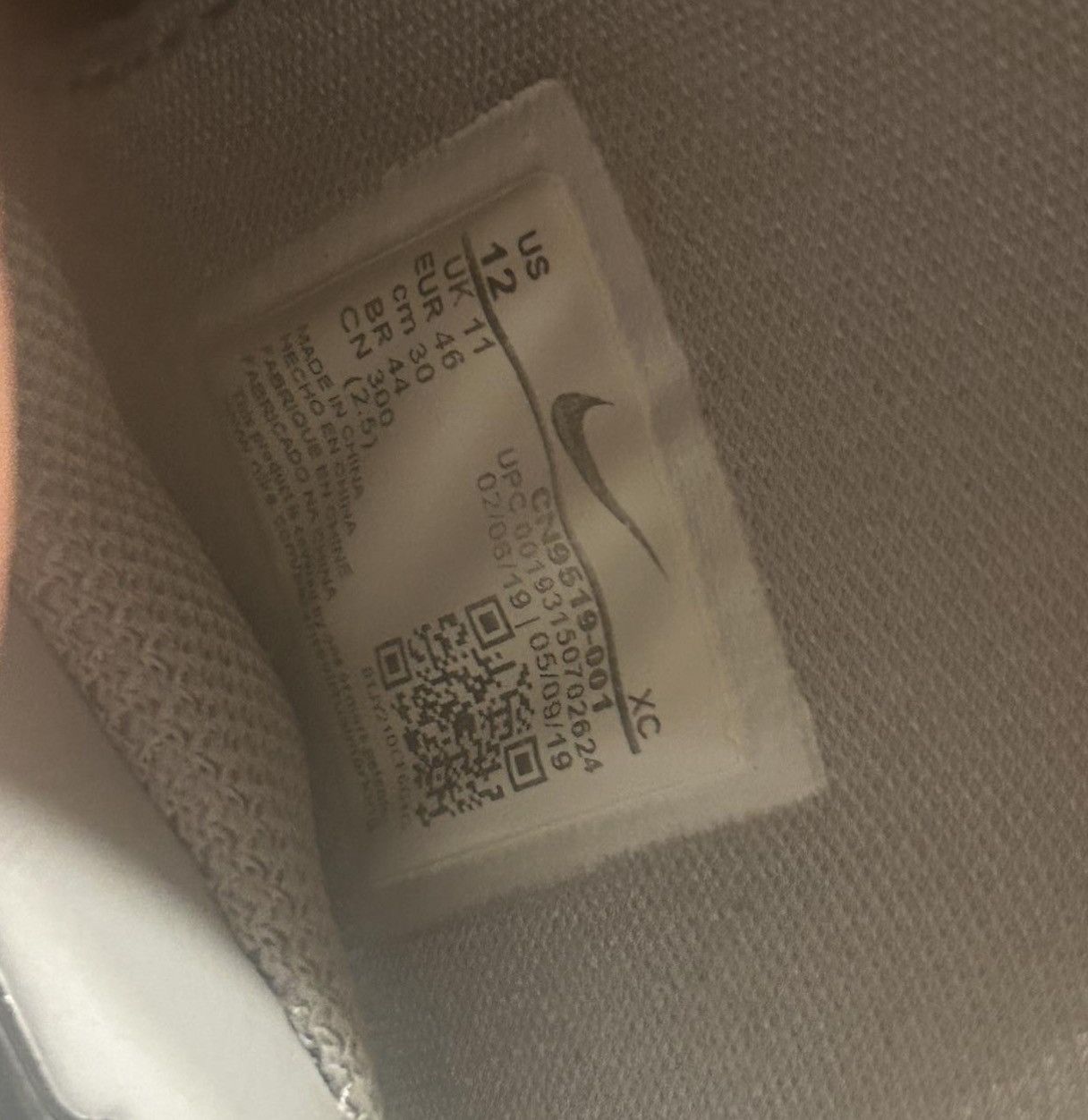 Nike Nike kyrie 5 grey wolf size 12 mens Size US 12 / EU 45 - 7 Thumbnail