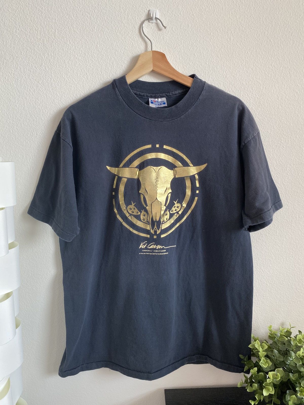 Vintage Vintage 80s Iron Skull Faded Tee Size US L / EU 52-54 / 3 - 1 Thumbnail