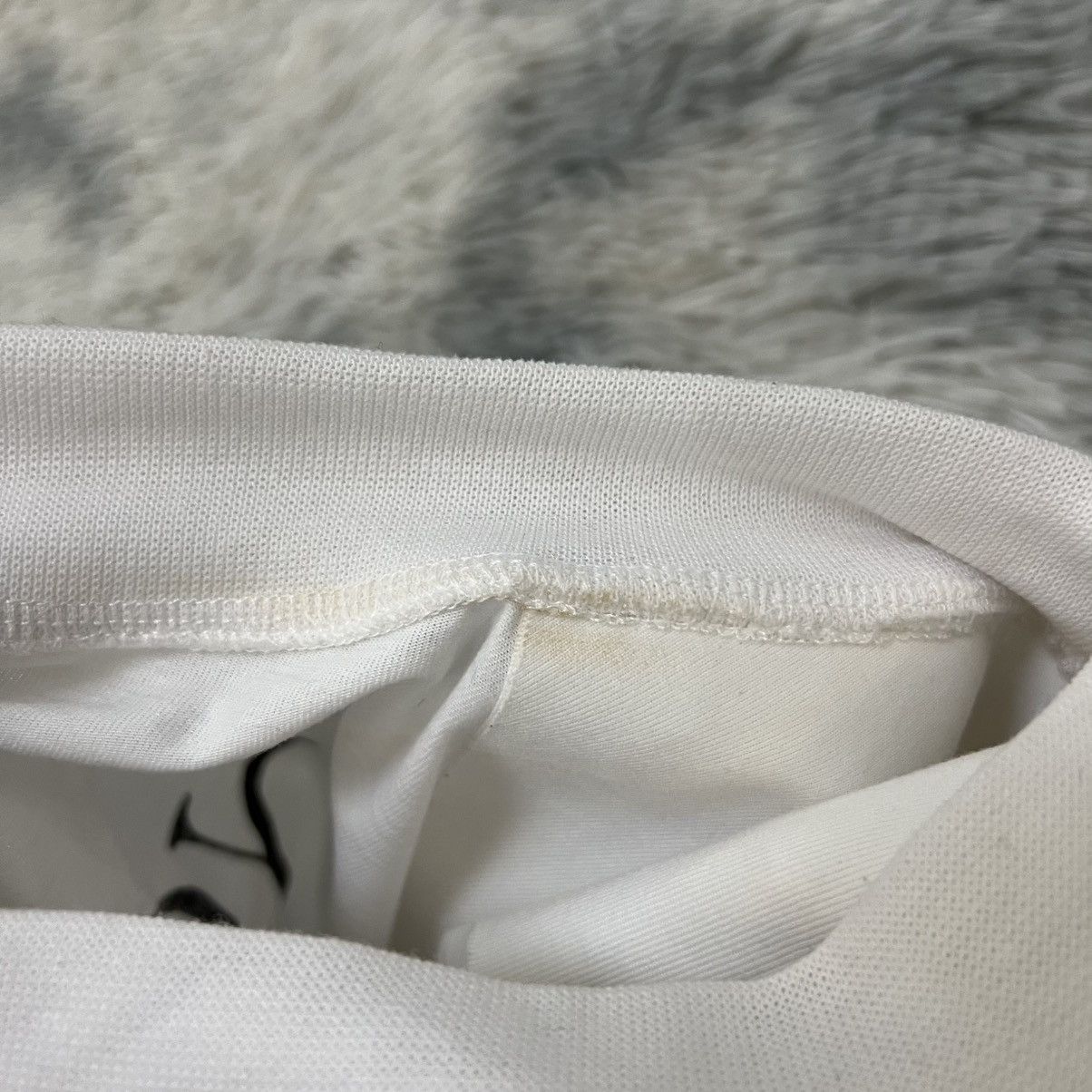 Vetements Vetements FW16 “You Fuck’n Asshole” Padded Shoulder T-Shirt Size US S / EU 44-46 / 1 - 7 Thumbnail