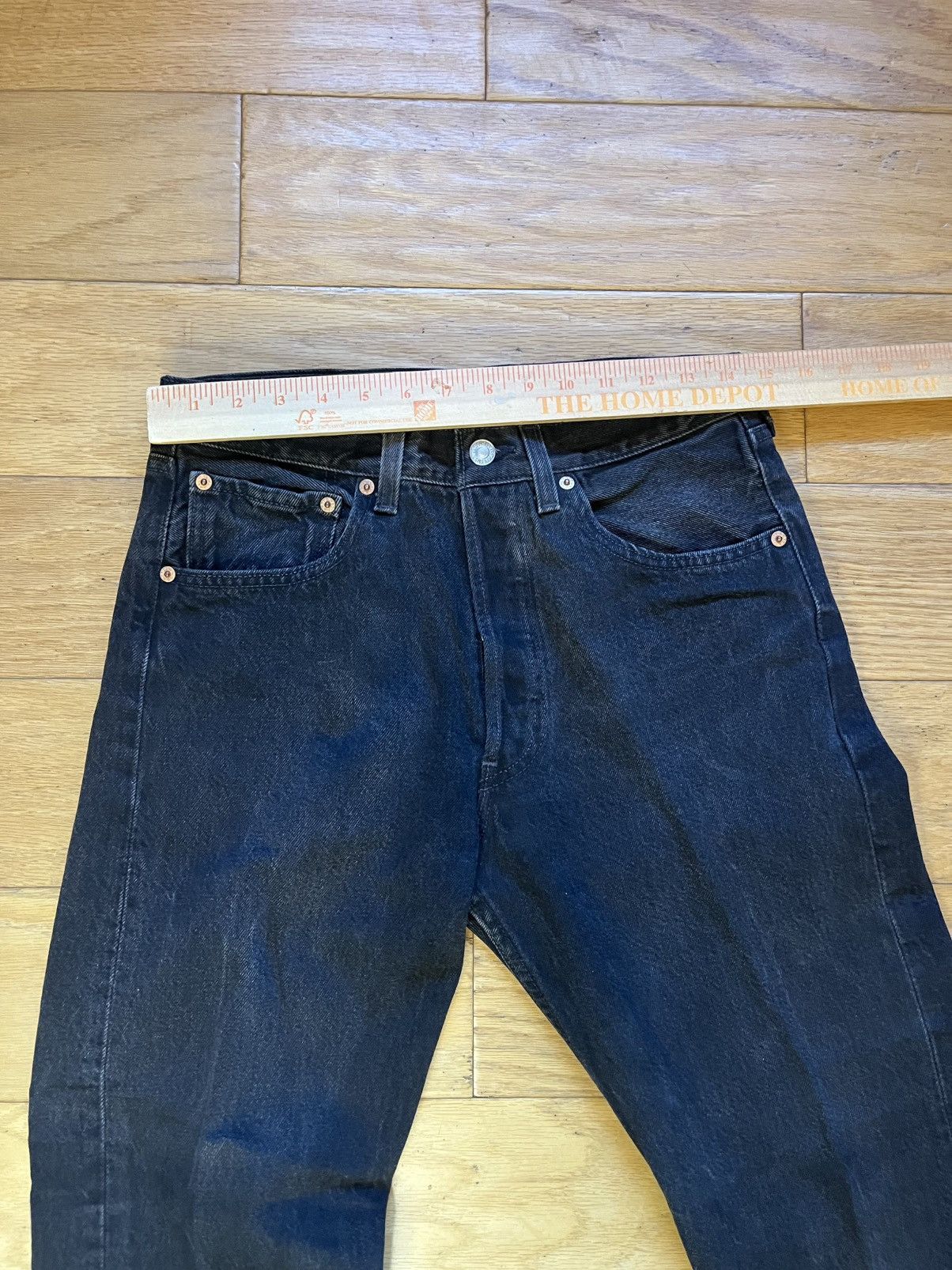 Levi's Vintage Clothing Vintage Black Levi’s 501’s Denim Jeans Batwing Made In USA Size US 29 - 5 Thumbnail